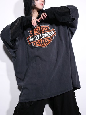 "Harley-Davidson" XXXXXL over silhouette “Bar & Shield” logo tee