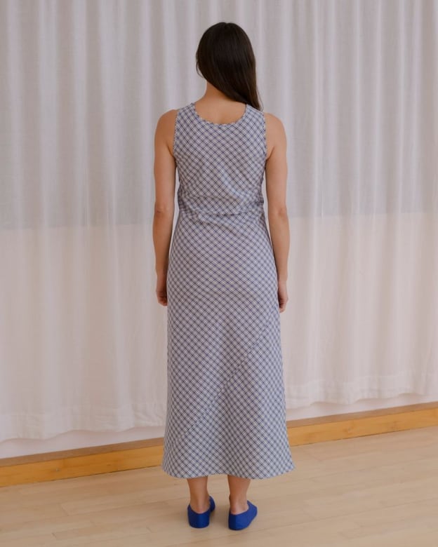 Baserange (ベースレンジ) LARVA DRESS (BLUE CHECK) | H Nagano