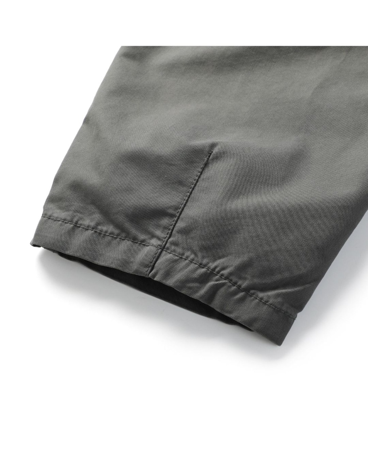 マルチポケットテーパードパンツ S0357