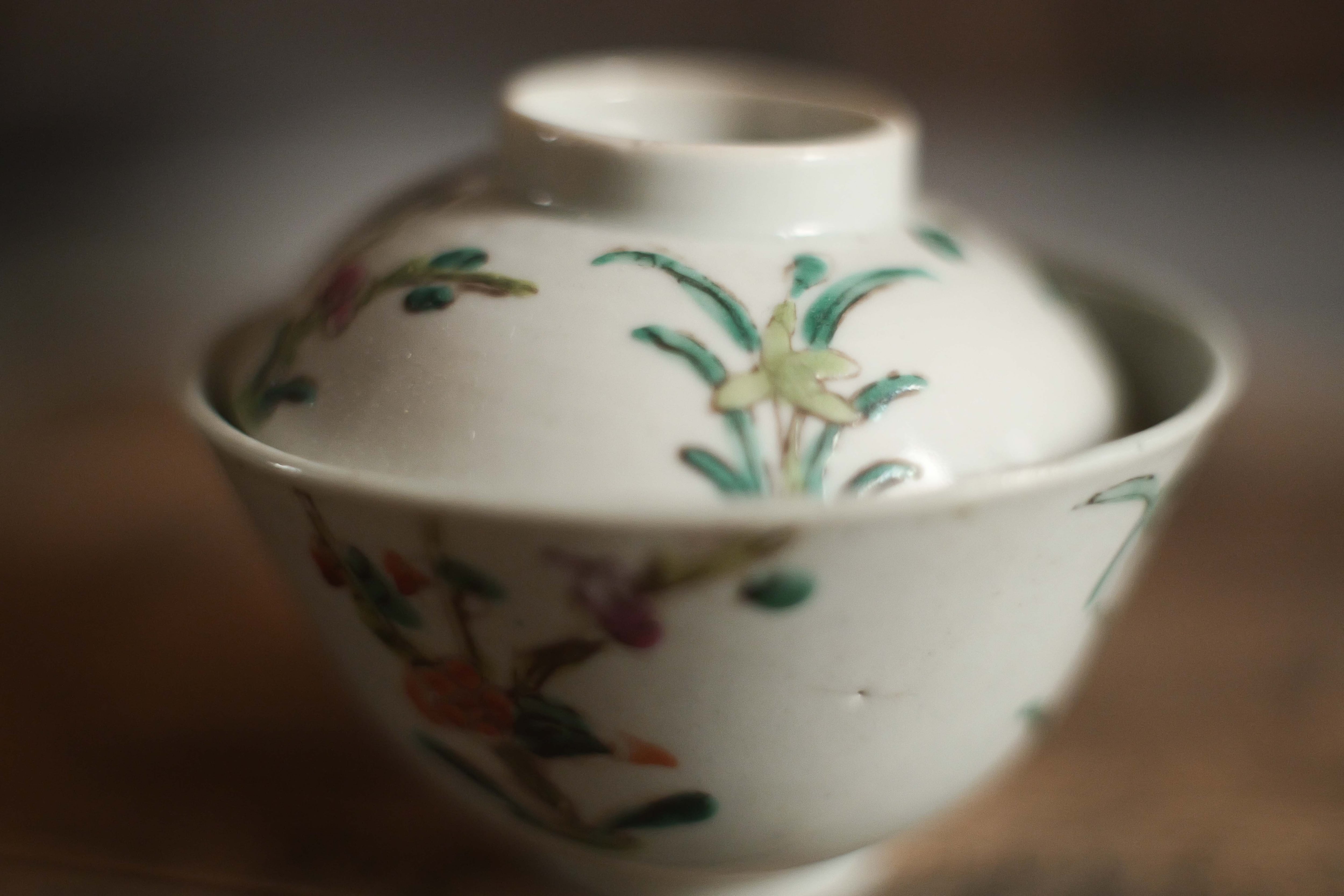 手拓薄胎白磁蓋碗・小＜徳化産＞（型作り・手押し/約50cc） | 北白川糕糰店