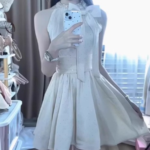 ランダムビジュークラシカルワンピ ・70406