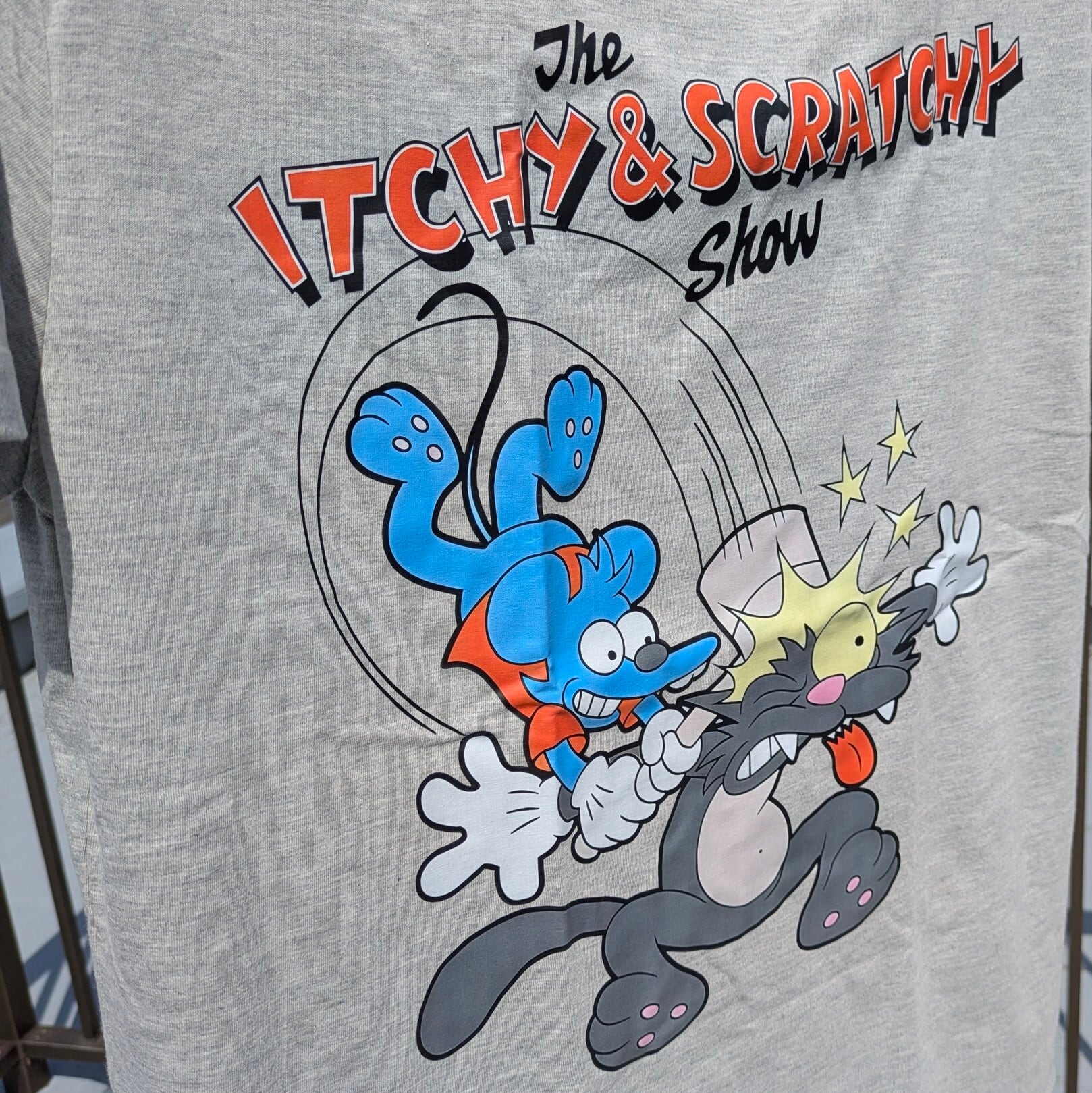 【 The Simpsons（ ザ・シンプソンズ ) 】『 The Itchy & Scratchy Show / イッチー＆スクラッチー 』 Tシャツ〚アメリカン雑貨 アメトイ〛