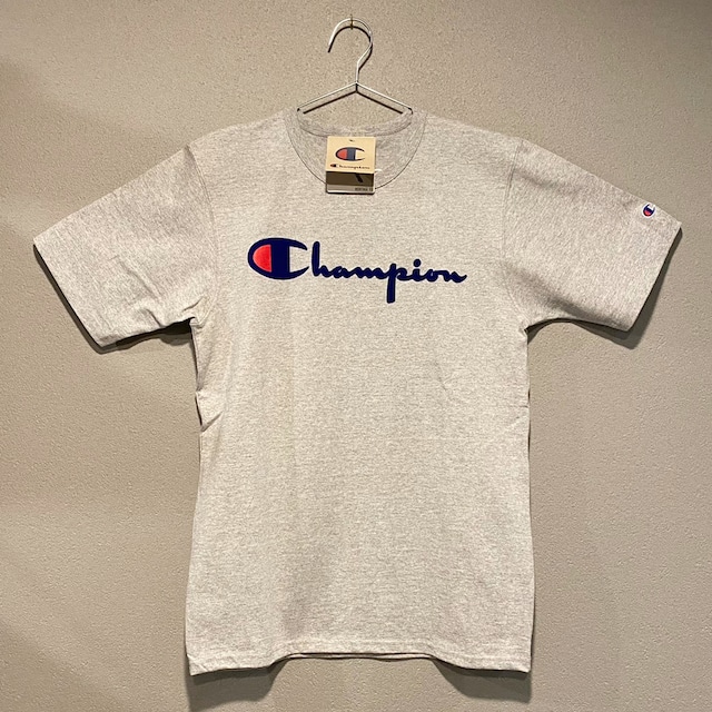 【並行輸入品】Champion ショートスリーブTシャツ HERITAGE TEE FLOCK LOGO ヘリテージ ベロアロゴ グレー OXFORD GRAY 灰色 半袖