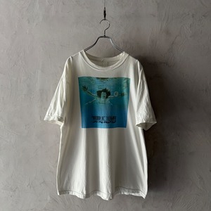 - “Weird Al” Yankovic - 90’s “Off the Deep End” Tour T-shirt