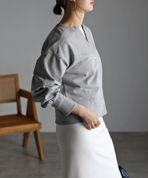 アップサイクルキーネックスナップカーディガン【t-10610】.