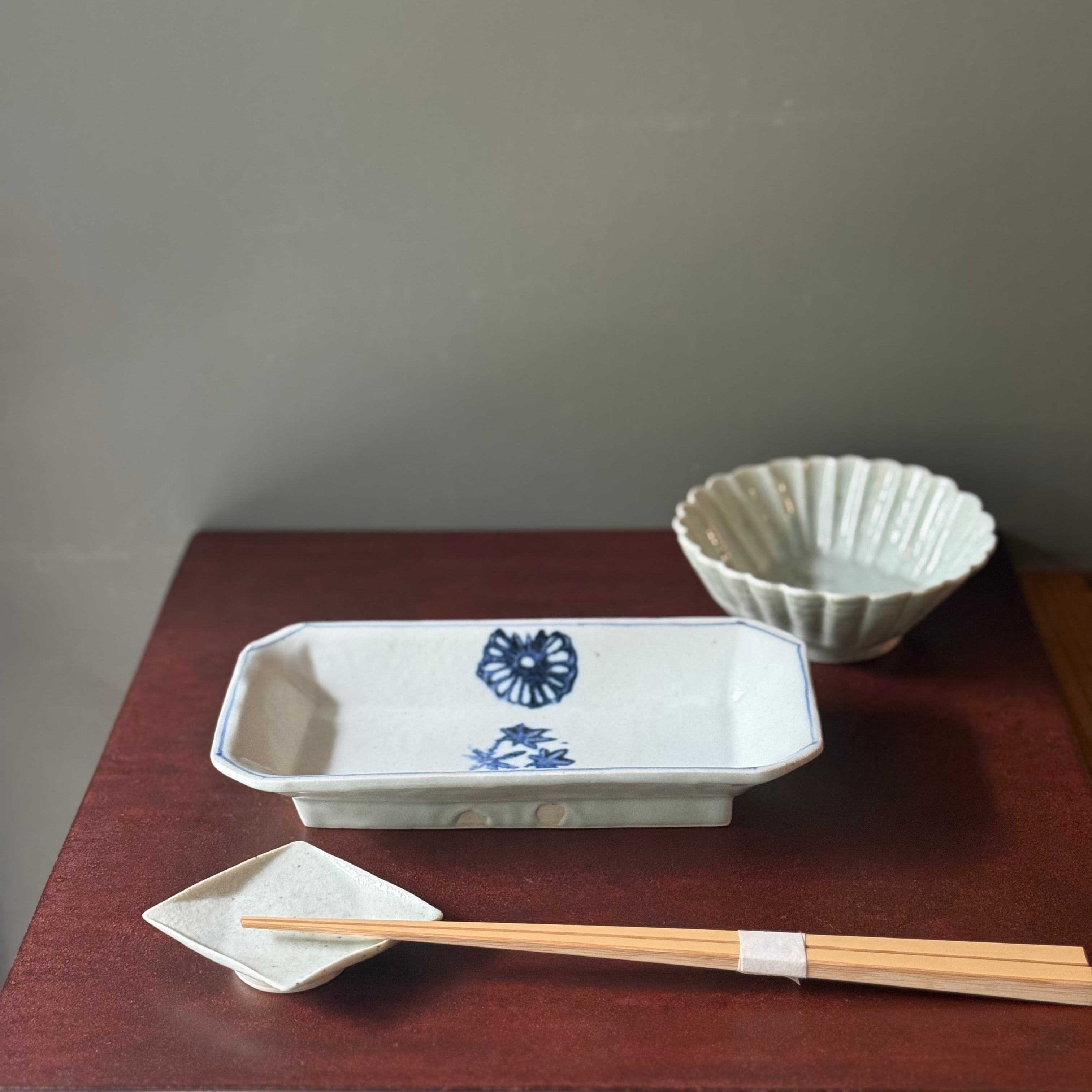 吉田崇昭 染付長八角印判文皿 | gallery 一白