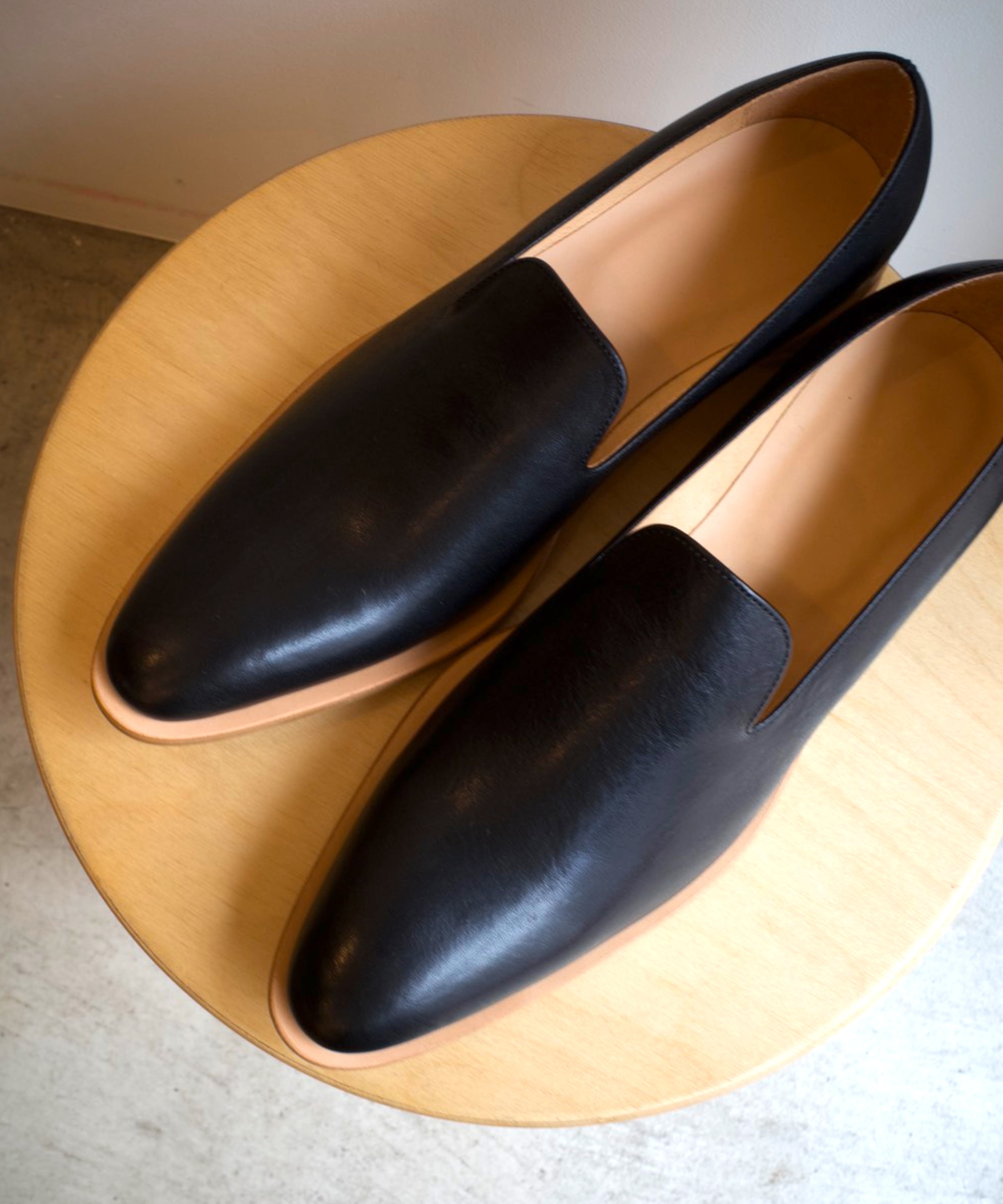 靴 MARIEOHIRA / SHO-001 Paulownia Slipon MARIEOHIRA / SHO-001 Paulownia Slipon / Black / Sole Natural