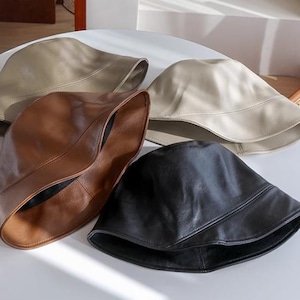 leather bucket hat N30291
