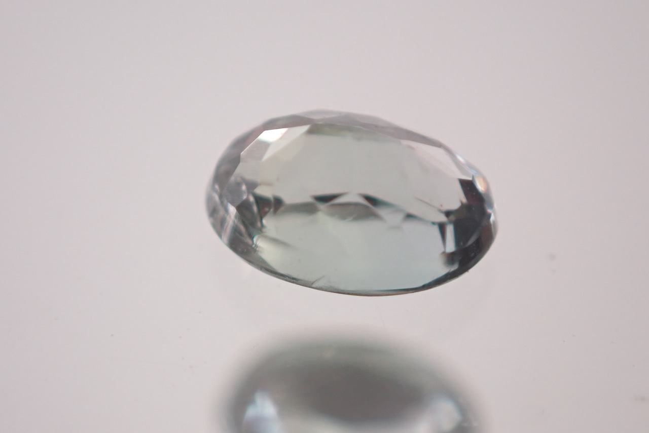 アレキサンドライト(簡易ソーティング付)　0.152ct　[D9-136]