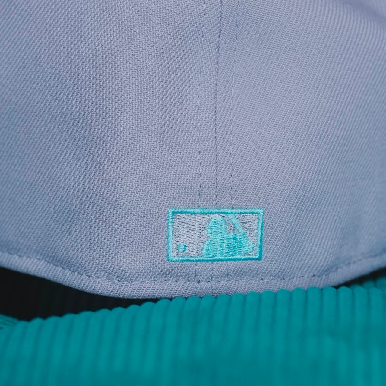 【gifthat別注】NEW ERA 59FIFTY/5950 TORJAYCO GRAY BLACK SEAGLASS