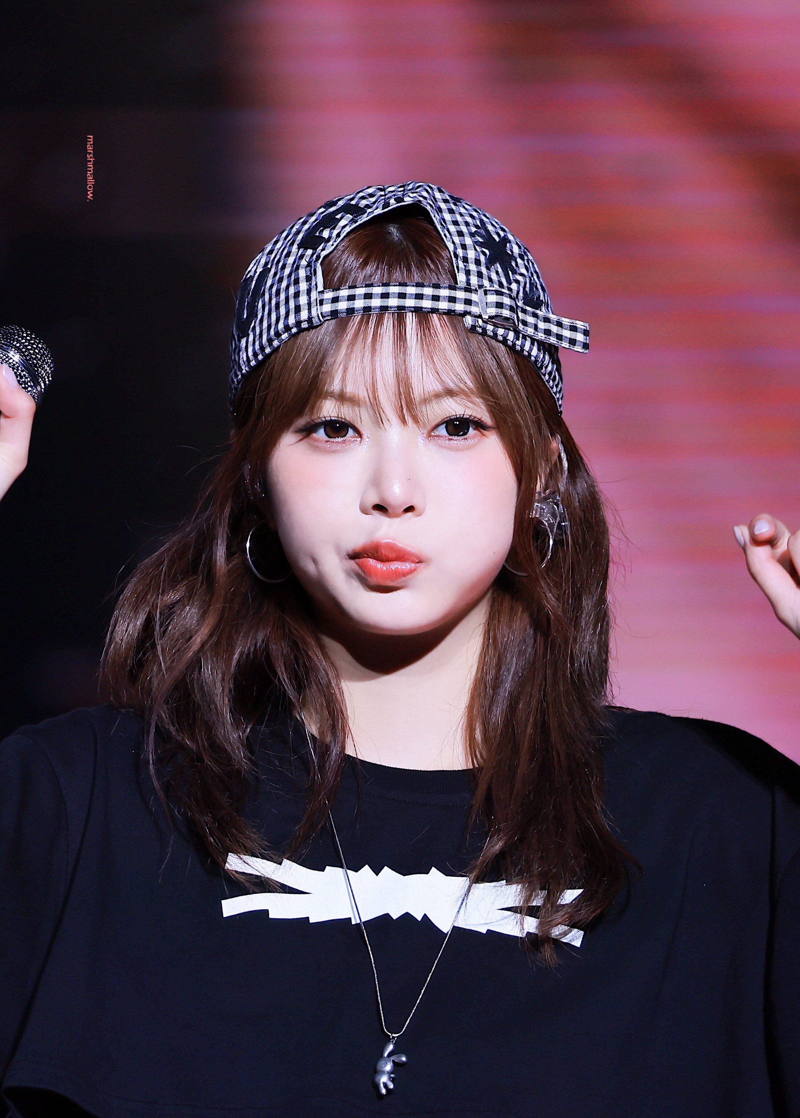 ☆LE SSERAFIM ウンチェ 着用！！【LUVISTRUE】SM RABBIT NECKLACE