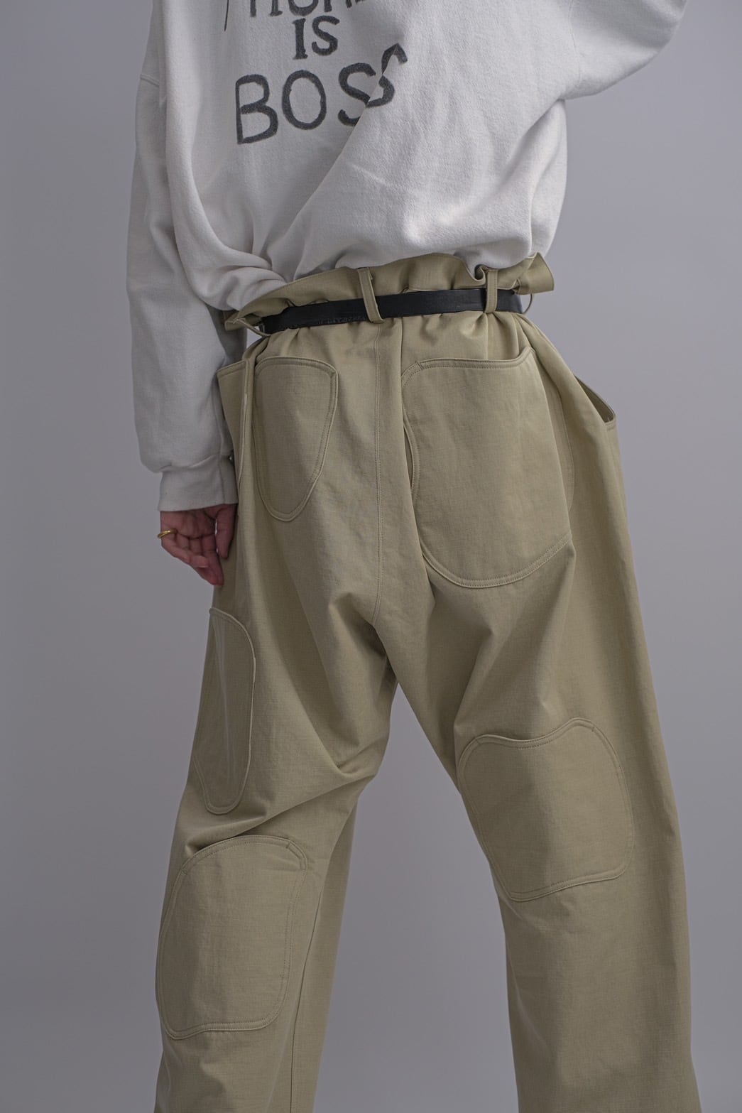 パンツ randy 23aw RANDY 23AW 4th 唯一無二すぎるシルエット＆デザインのジップフーディ