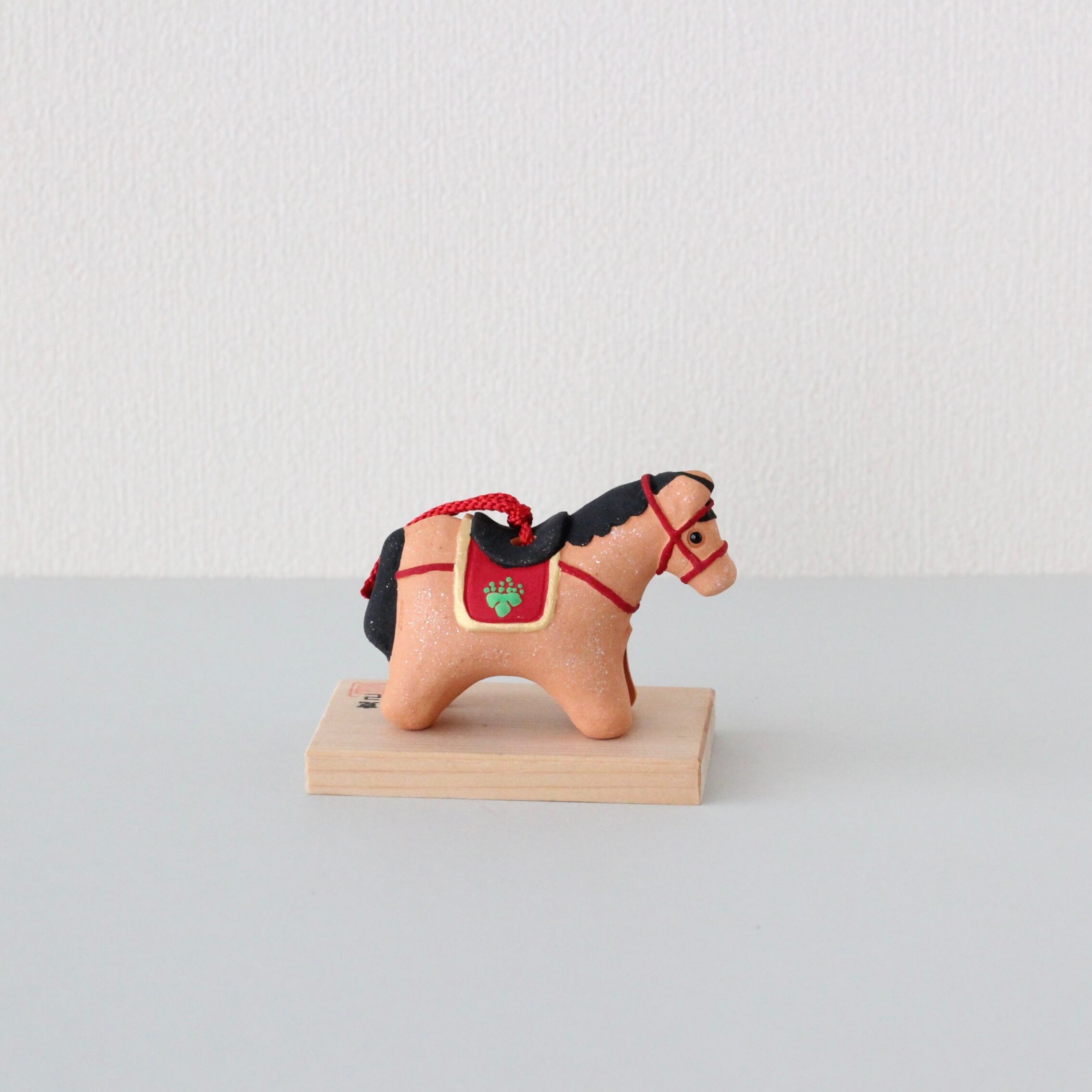 きらら鈴｜赤馬の土鈴 | 愛知のかわいい工芸品