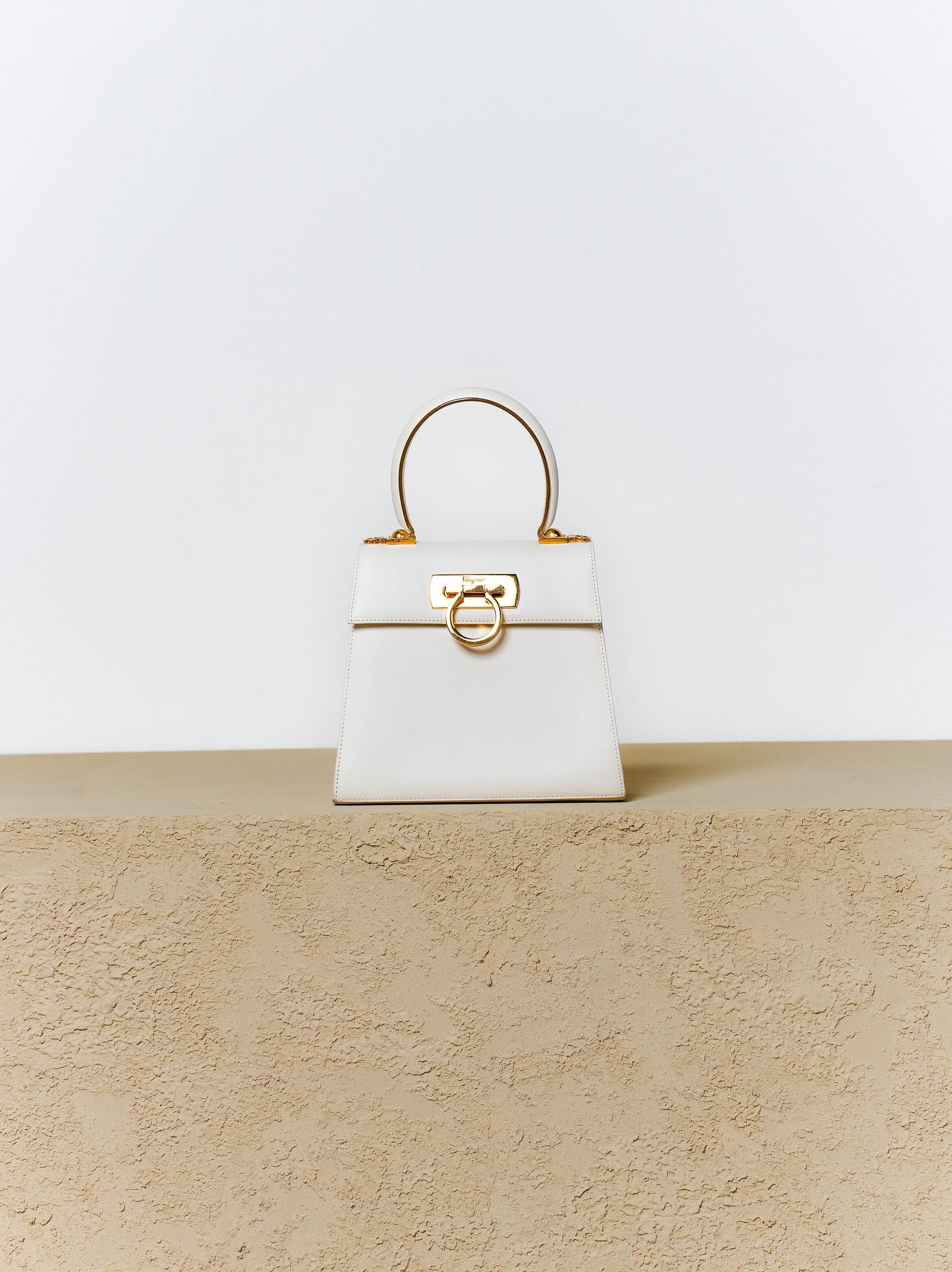 Ferragamo | Raum Vintage