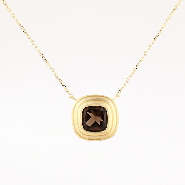 Antico square necklace