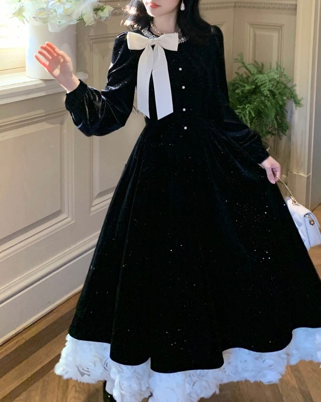 ベルベットグリッタービジューリボンワンピース　25W08242