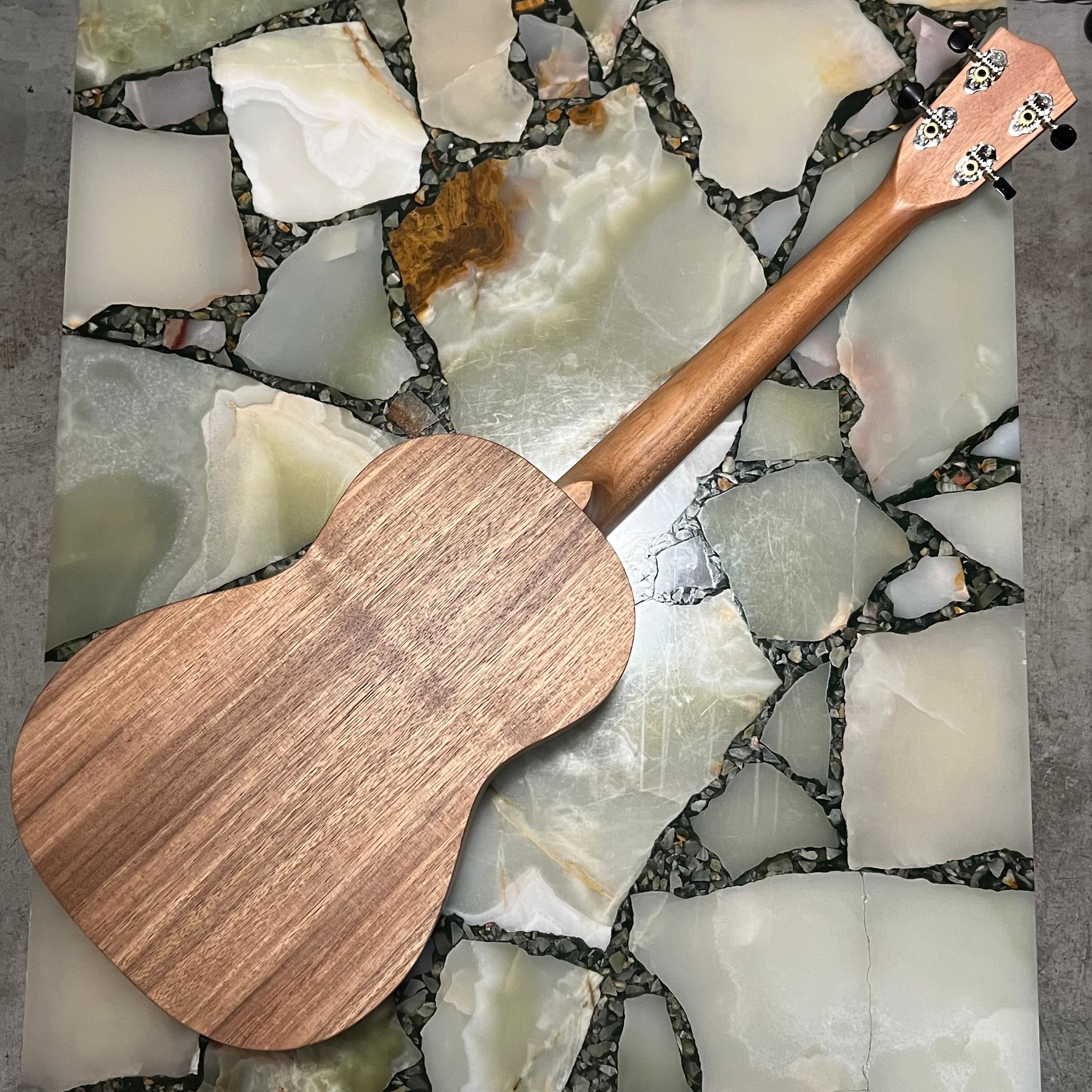 新品 調整後発送 Pono by Ko'olau バリトンウクレレ AB-K | UKULELE DARUMA