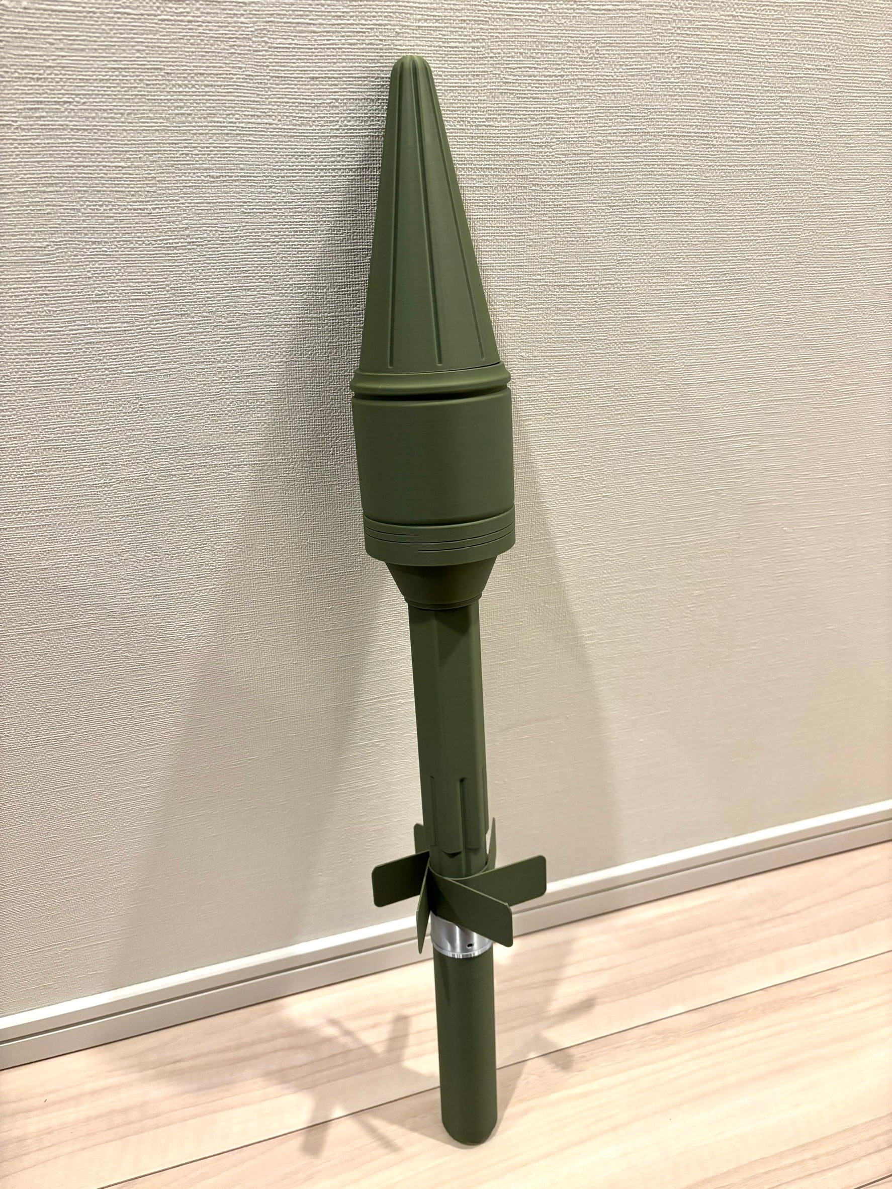 1:1 M72 LAW ロケット レプリカモデル(金属なし、発射機能なし) | 3D