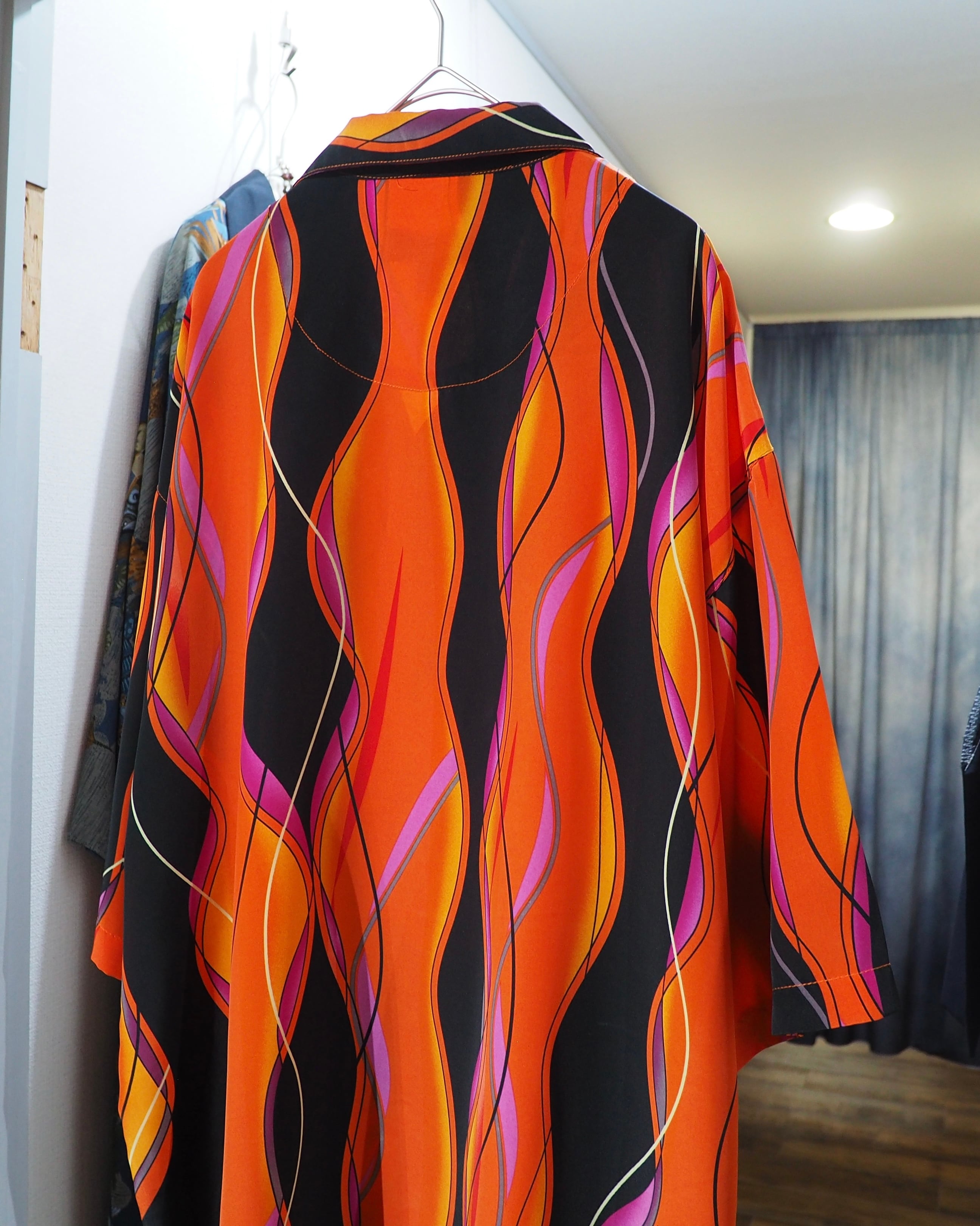 ” 畝り ” Undulation all Over pattern vintage Drape loose Open collar Shirt