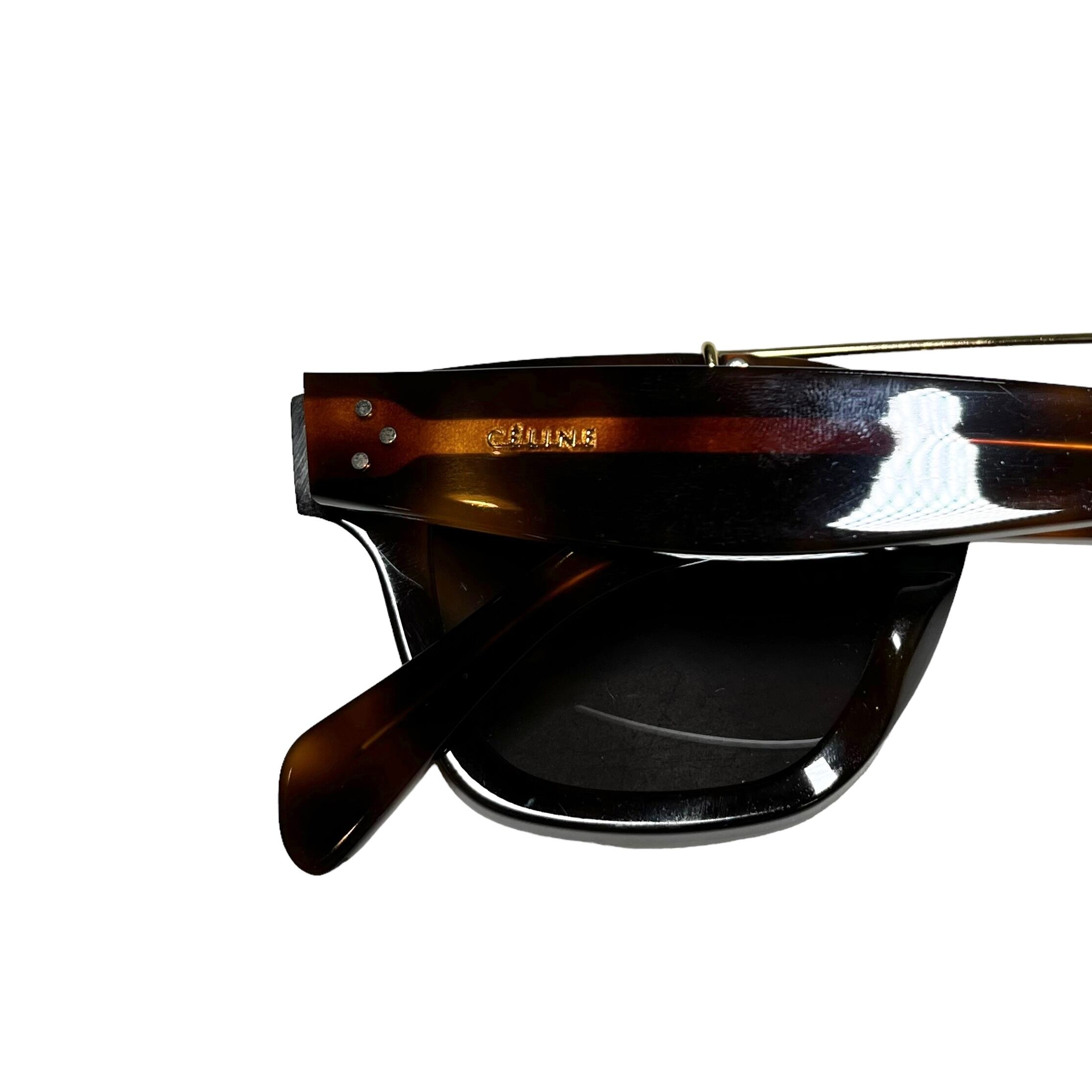 セリーヌ(CELINE) サングラス CL40024U Celine // Black & Gold Square CL40024U Sunglasses – VSP Consignment