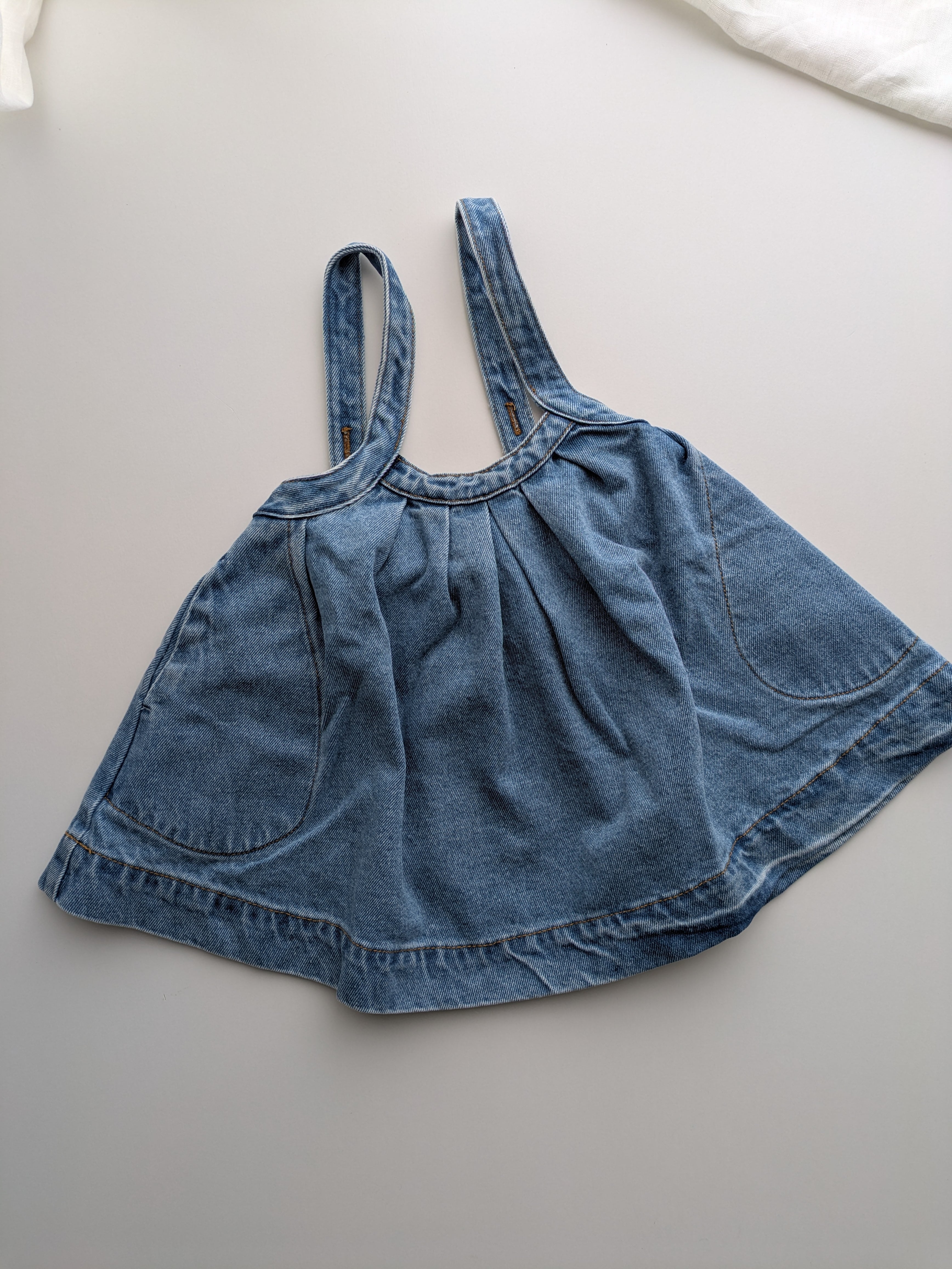 the simple folk / THE OVERSIZED DENIM PINAFORE | LITTLE LOULOU