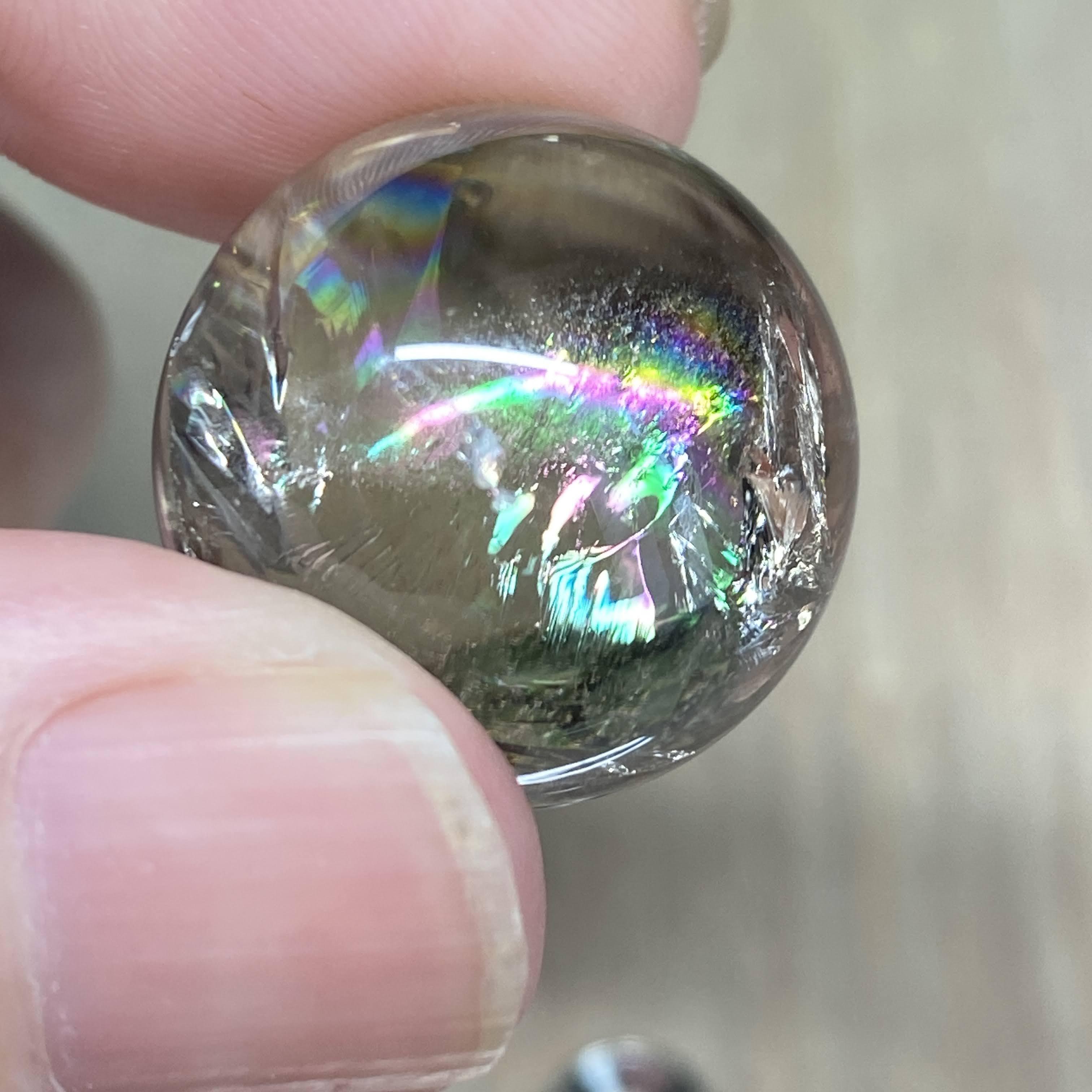 195-1☆3A級天然水晶スフィア【高品質・台座付き】天然石インテリア