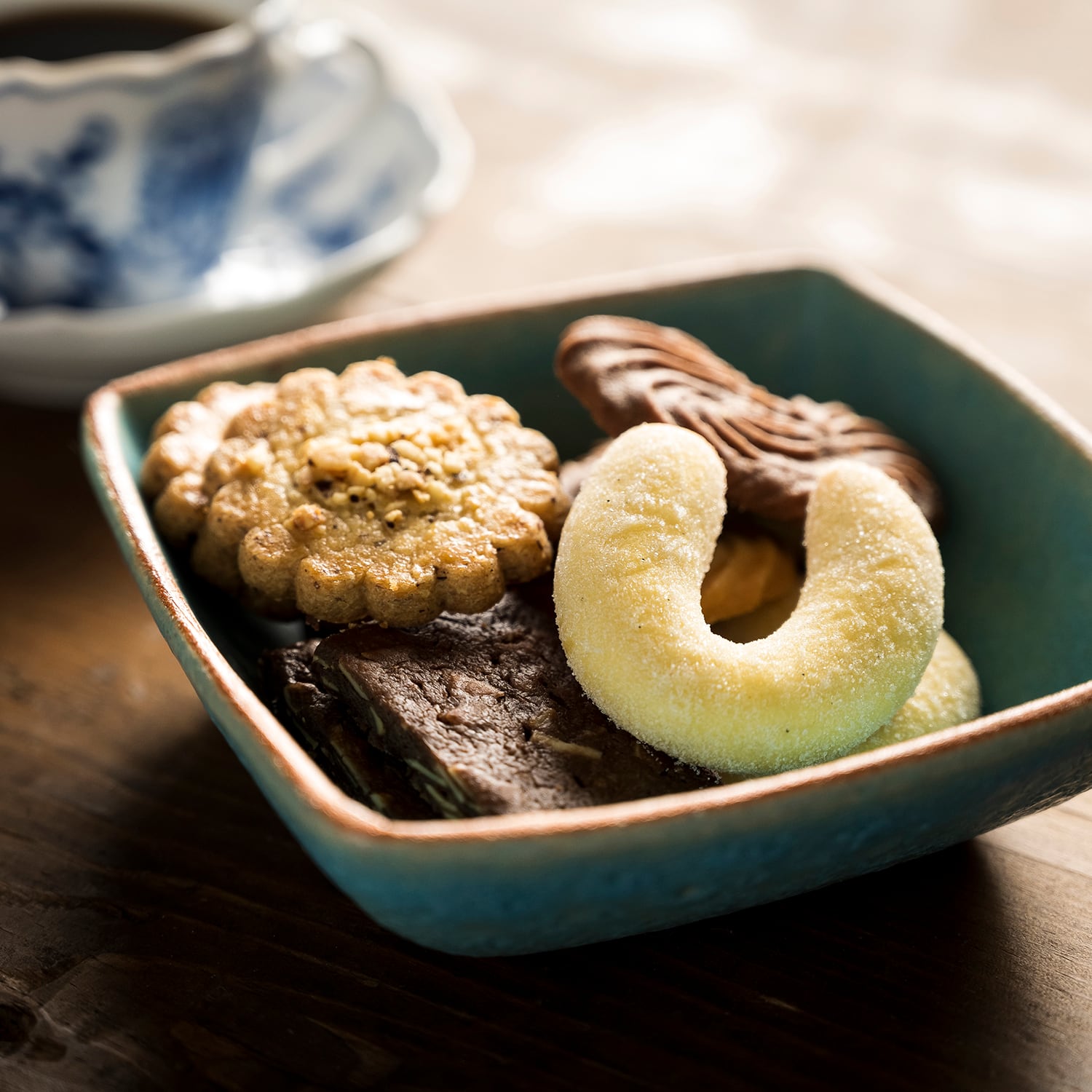 四角小鉢／トルコ青UTSUWA