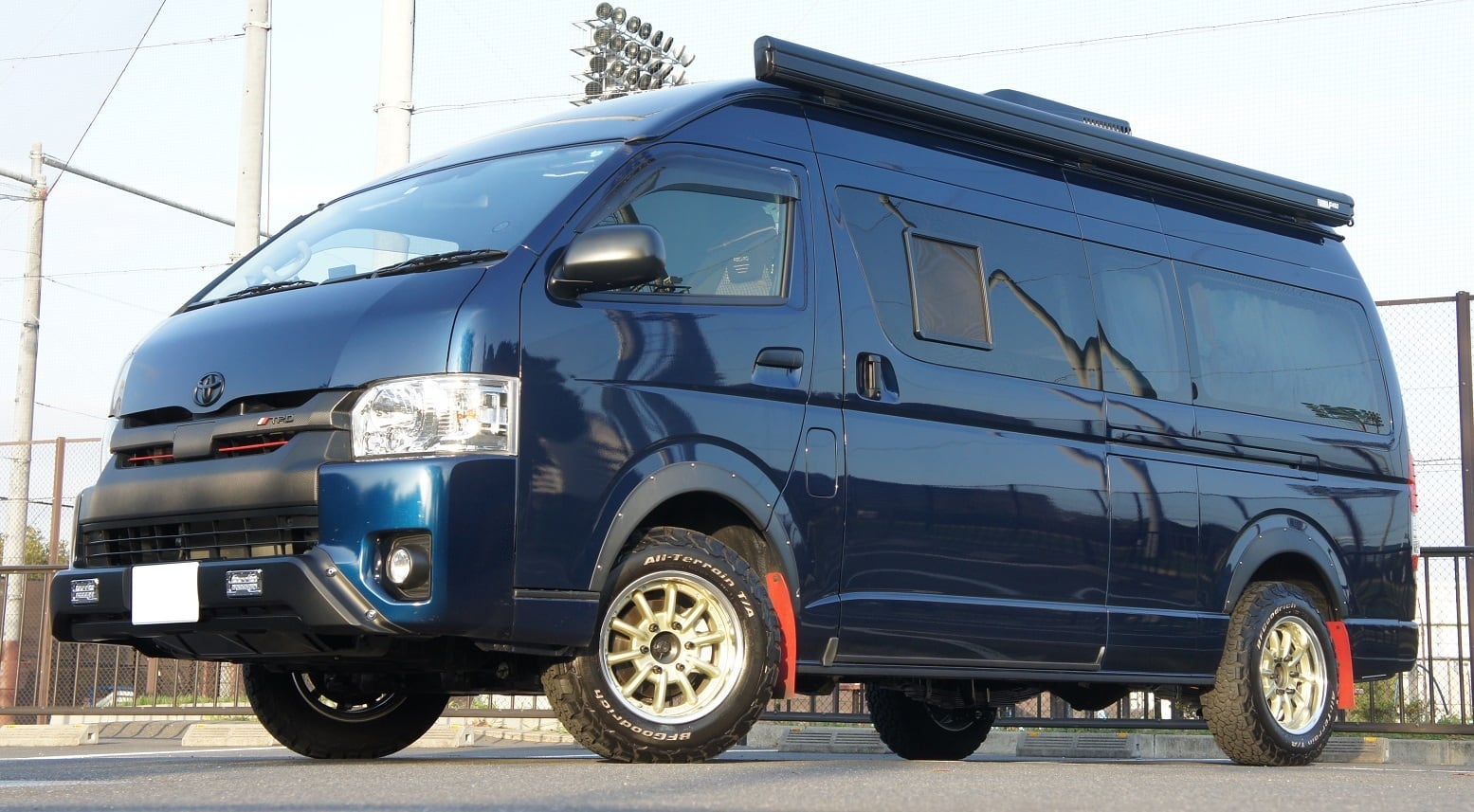 200系ハイエースZEROアクティブサスペンションVerーSタイプDH