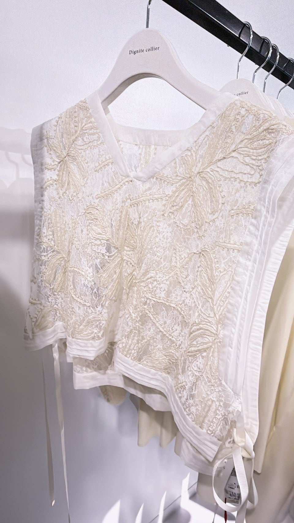 Dignite Collier 80267107 レースベスト