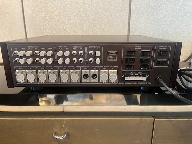 中古品】アキュフェーズ コントロールアンプ C270V | J.O.MAGIC 中古品】アキュフェーズ コントロールアンプ C270V | J.O.MAGIC