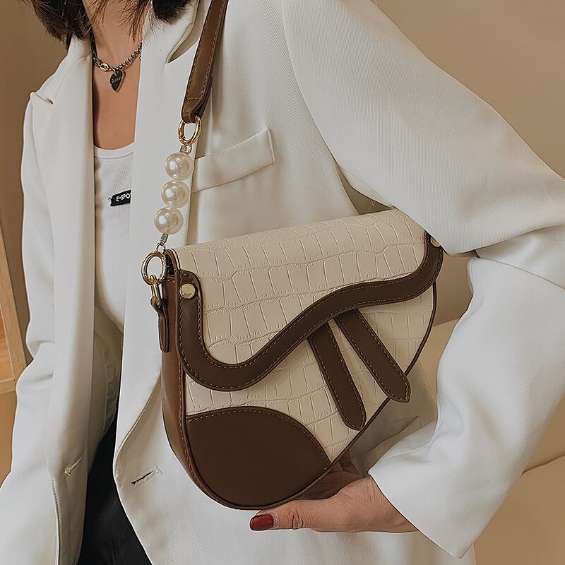 オータム 秋物 メッセンジャーバッグ サドルバッグ シートバッグ 手作りハンドバック8063163062