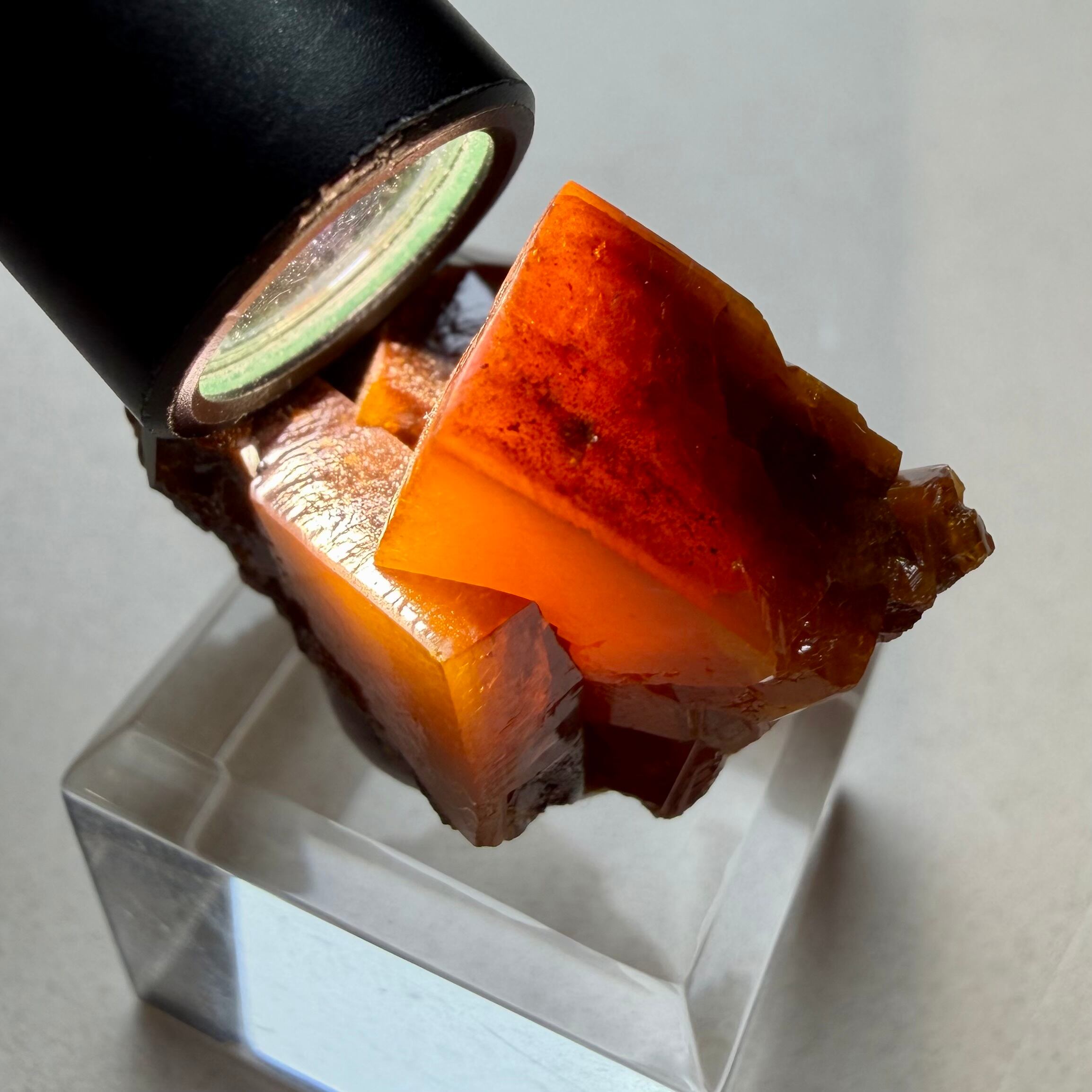 ウルフェナイト【Wulfenite】メキシコ産 | PEANUTS MINERALS