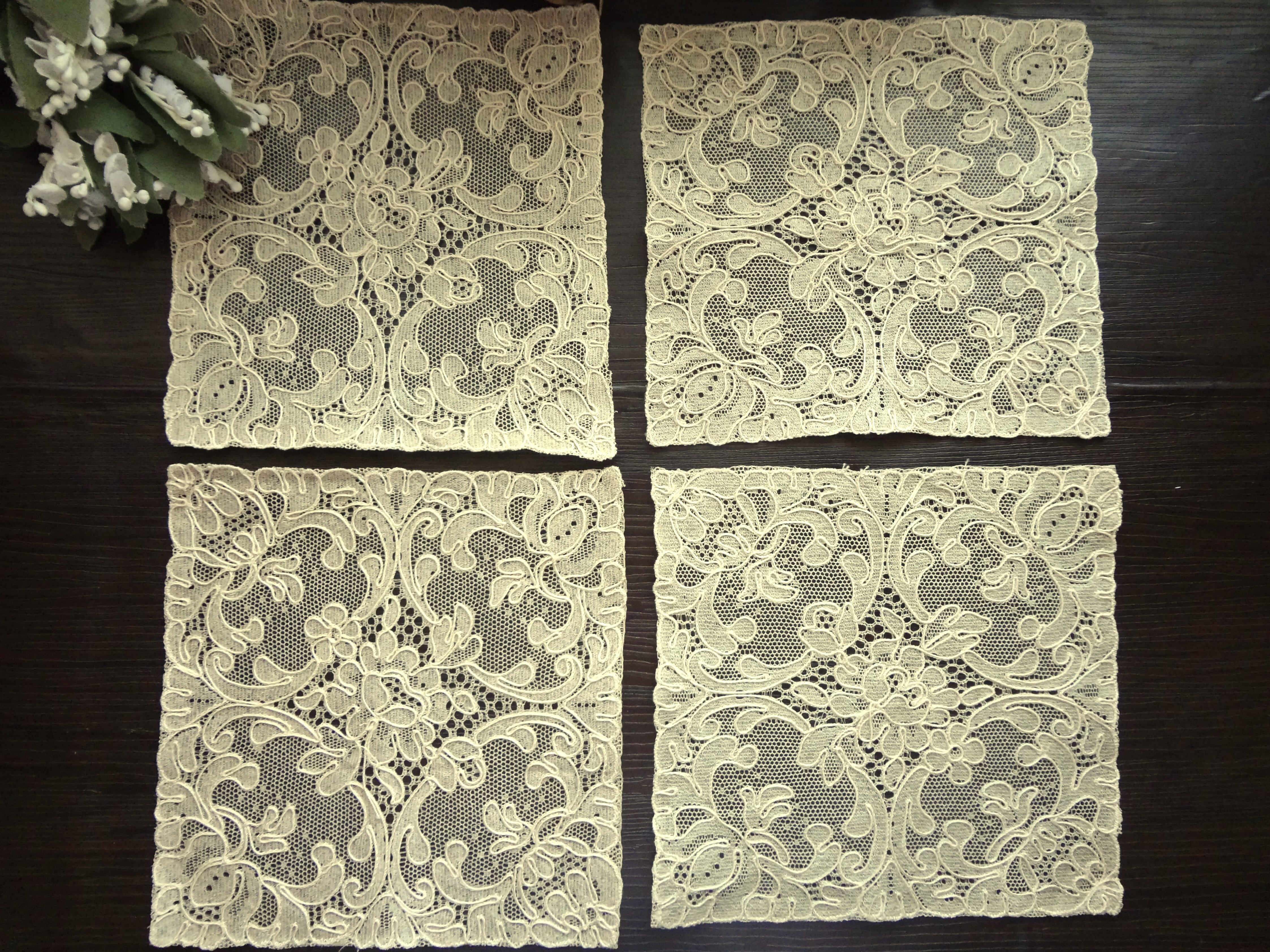 １：フランス　アンティーク　ドレスパーツ　素材　レース　モチーフ　ハギレ アンティークレースハギレセット C はぎれ amibrocante 通販