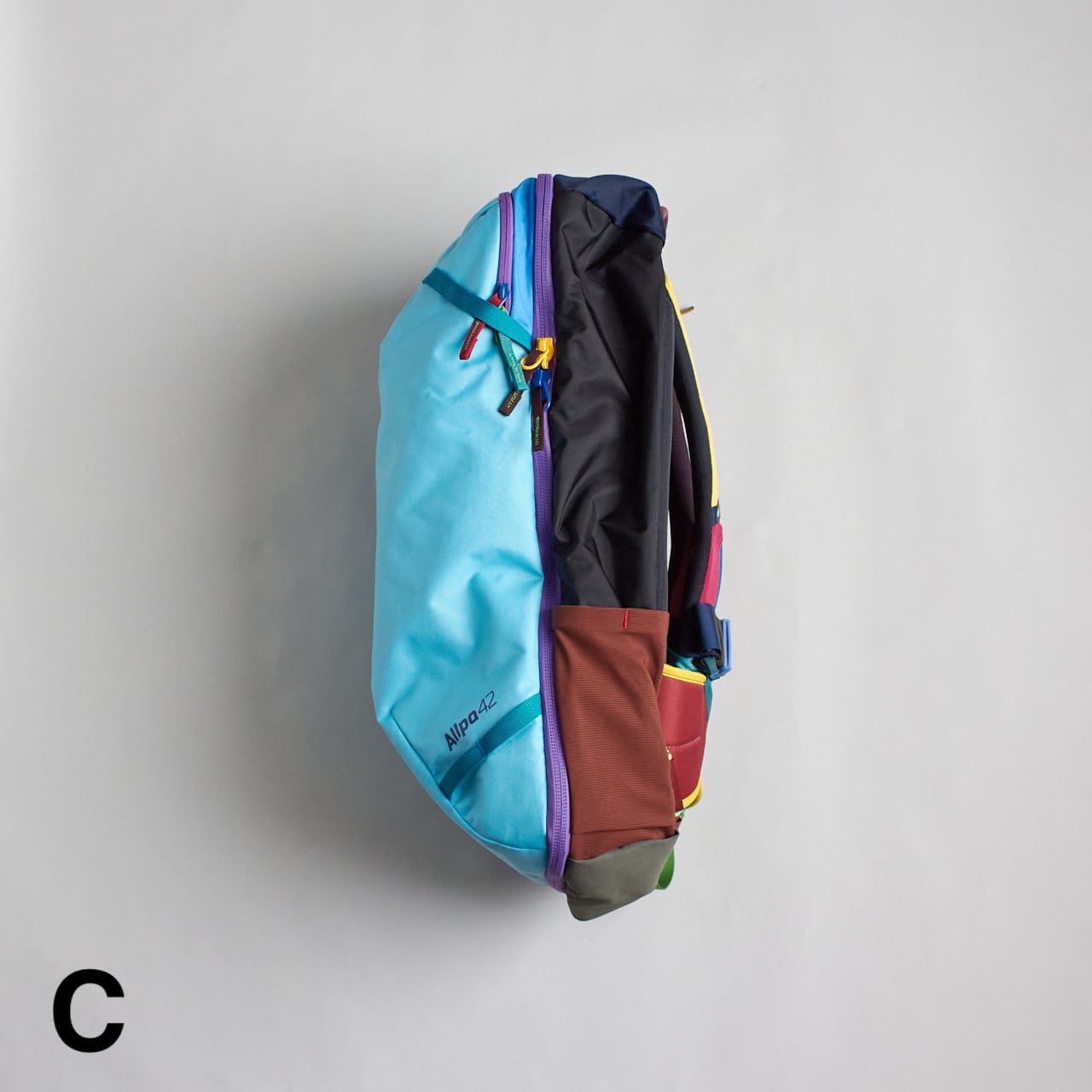 Cotopaxi（コトパクシ）Allpa 42L c/#C Travel Pack - Del Día バック