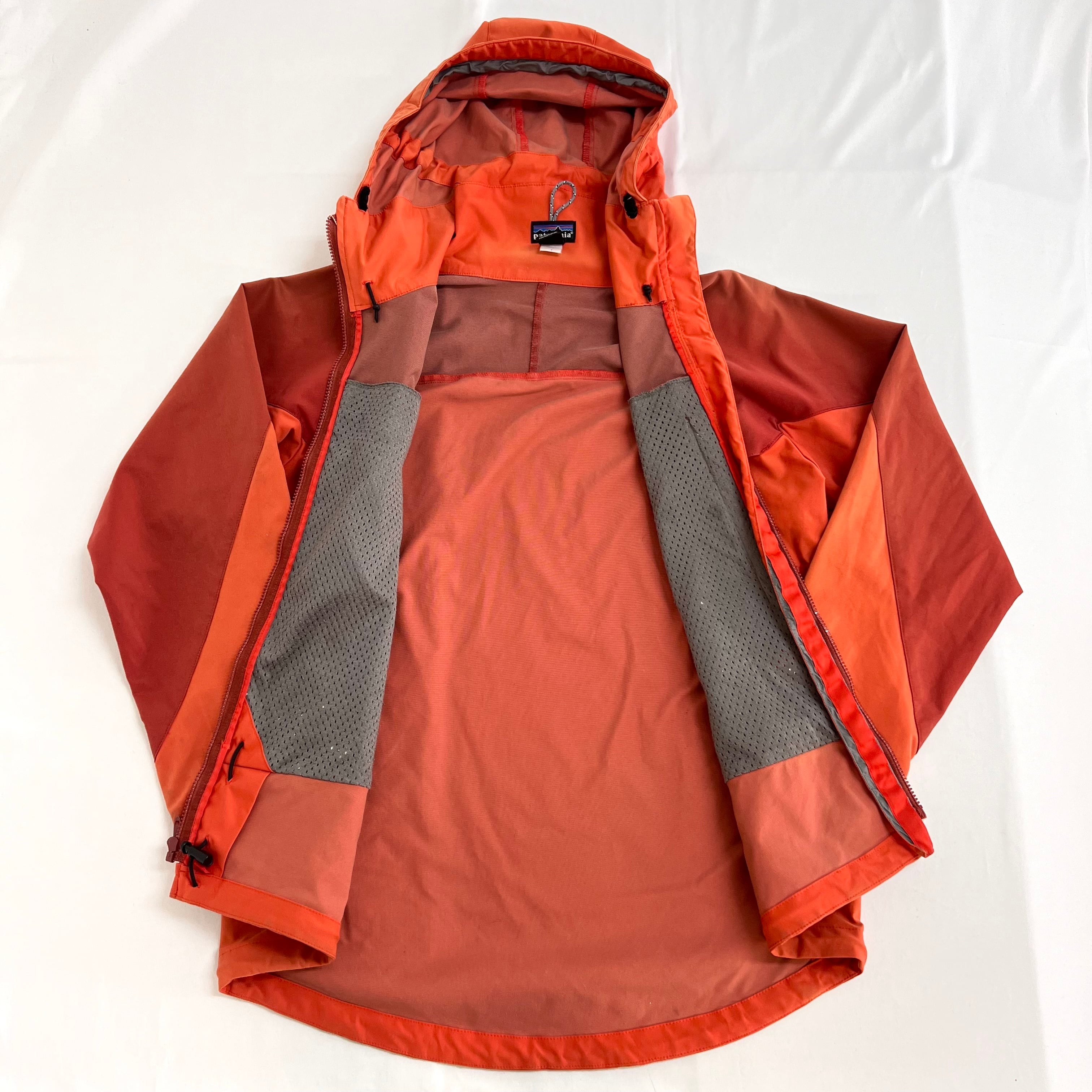 M ] Patagonia 00