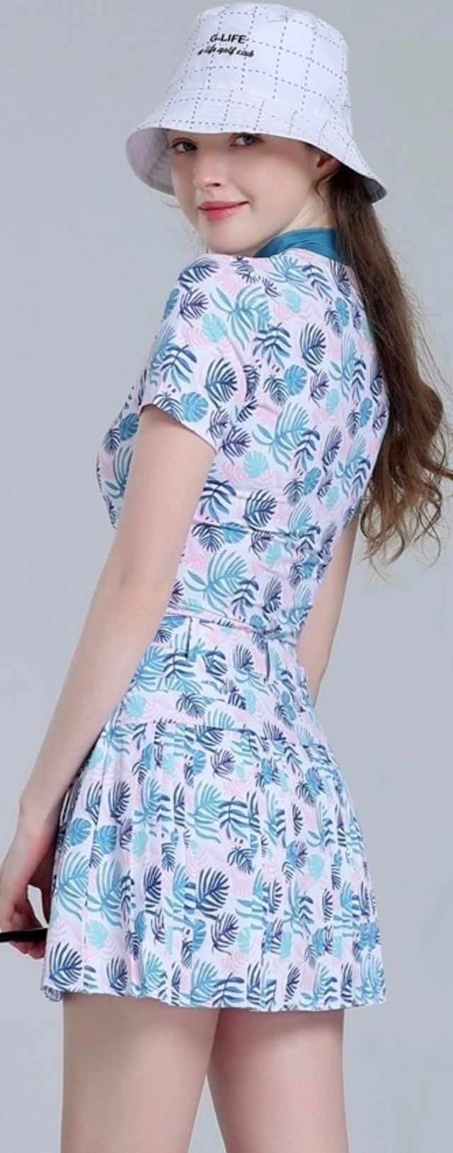 半袖ウェア&プリーツスカート セットアップ ボタニカル柄