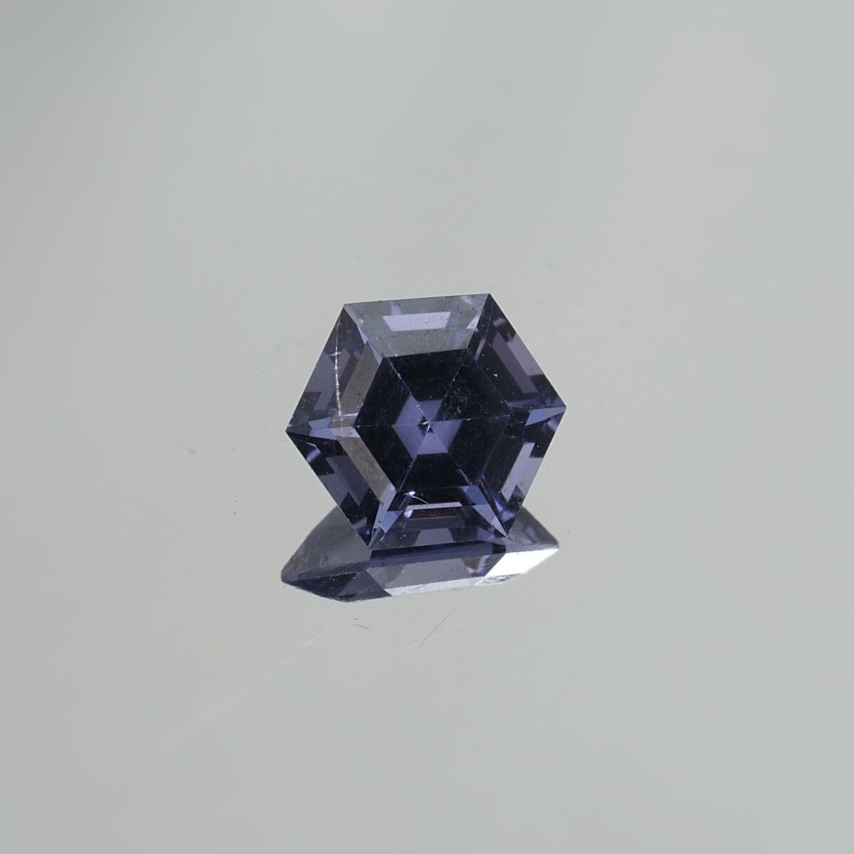 天然石スピネル 31ca124d02e1b8910f5ff7d7e24943