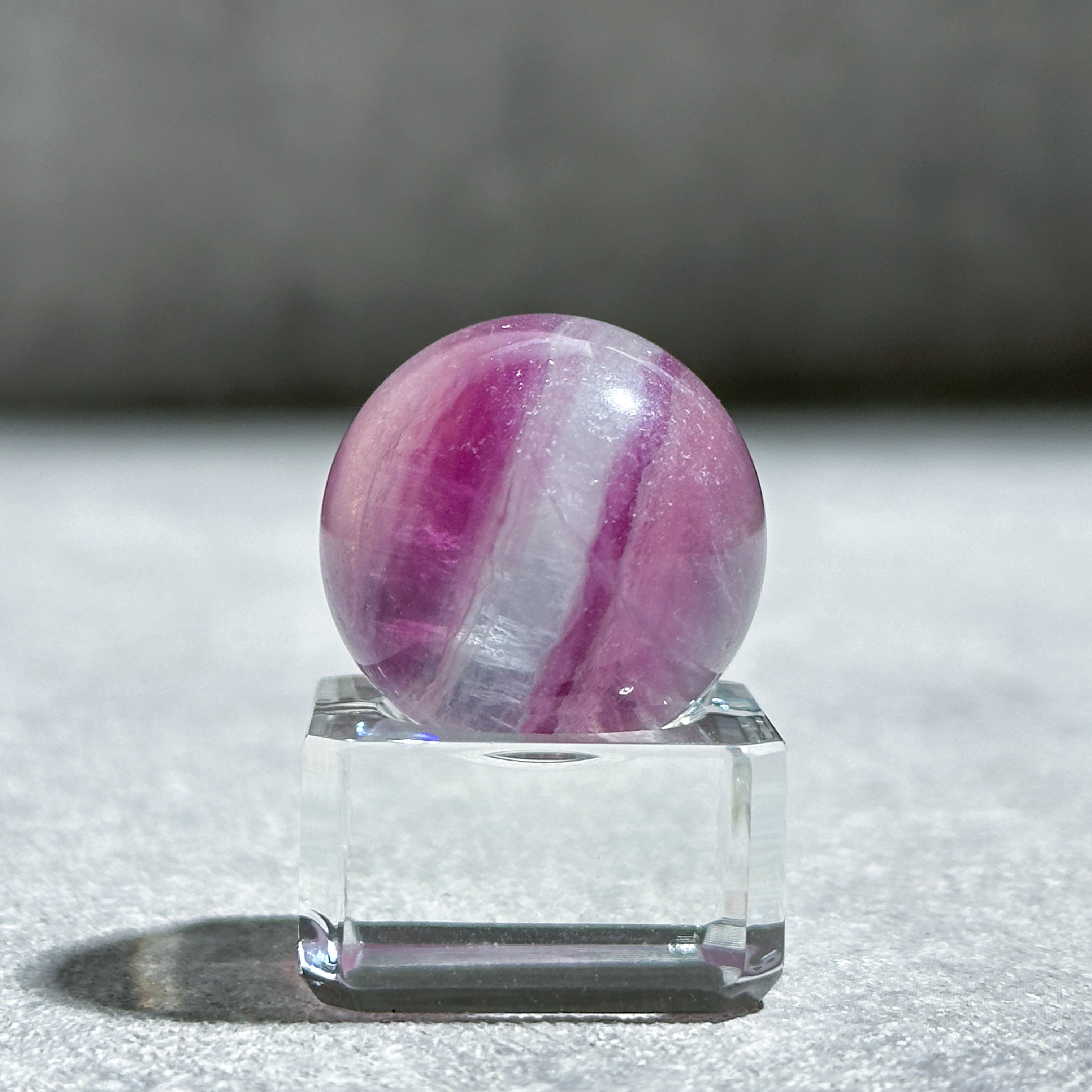 レインボーフローライト スフィア（丸玉）74◇ Rainbow Fluorite