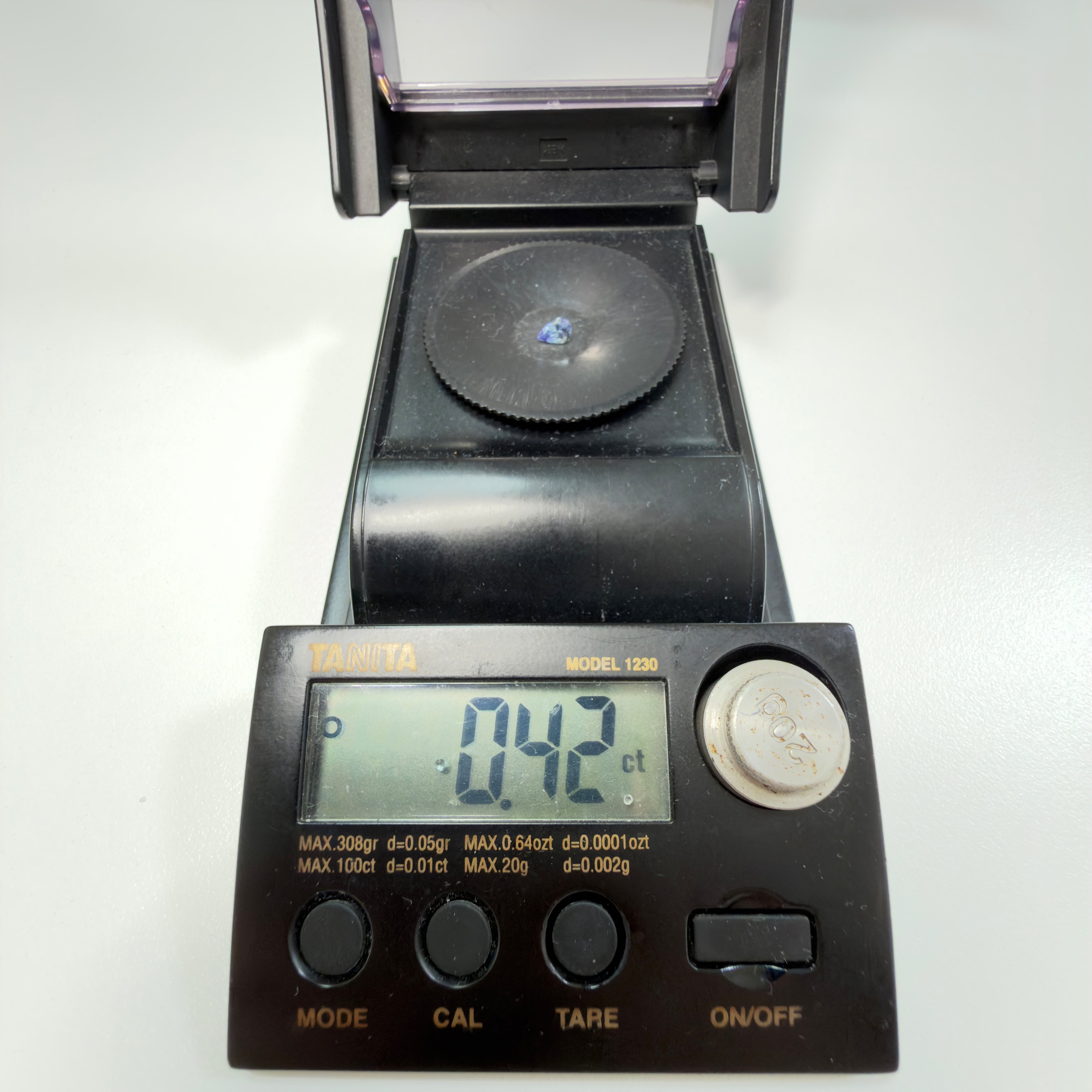タンザナイト】 ルース タンザニア産 0.42ct | たからいしルース