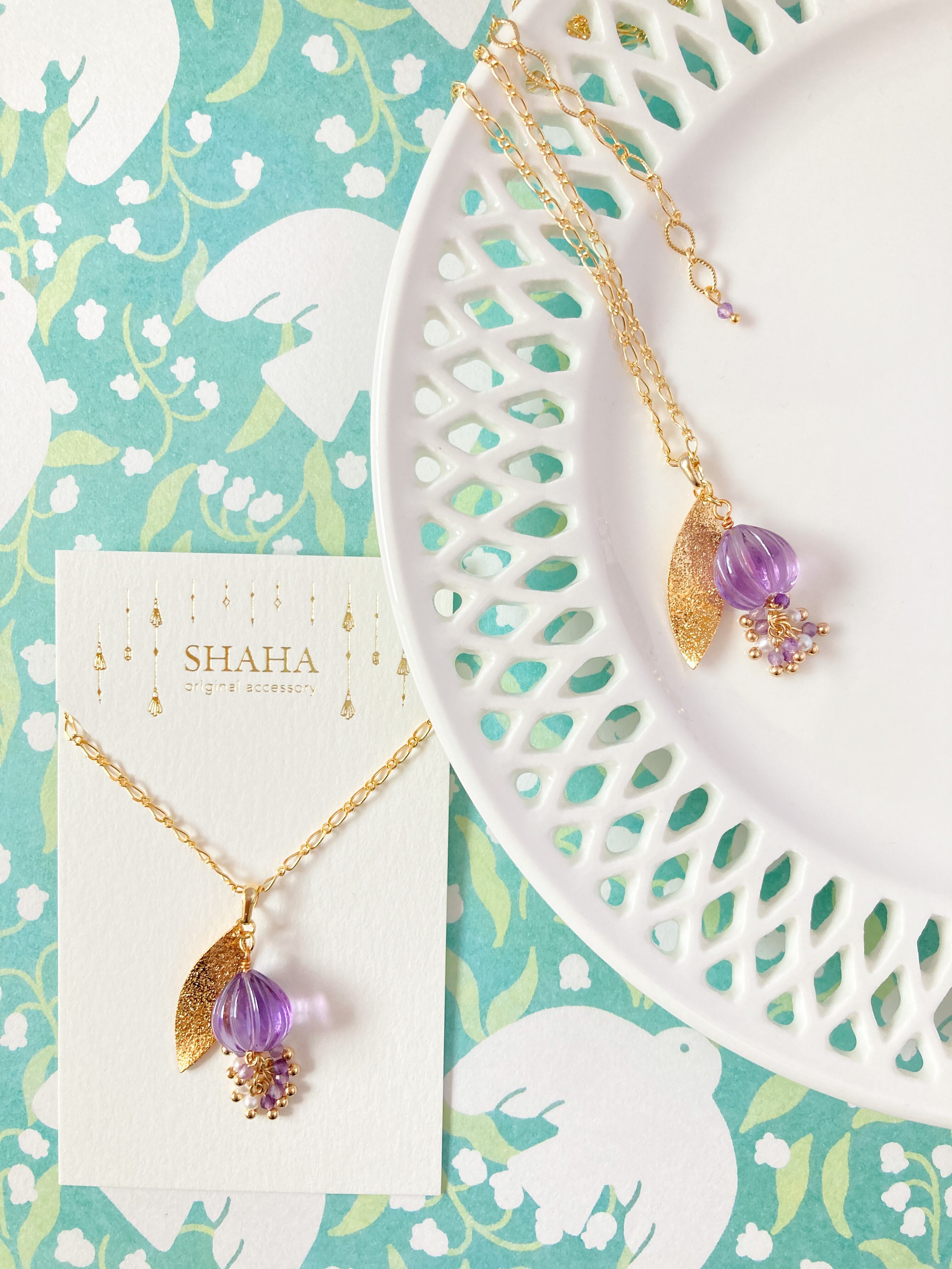 幻想的な妖精の花ブルーベル 天然石ネックレス | shaha