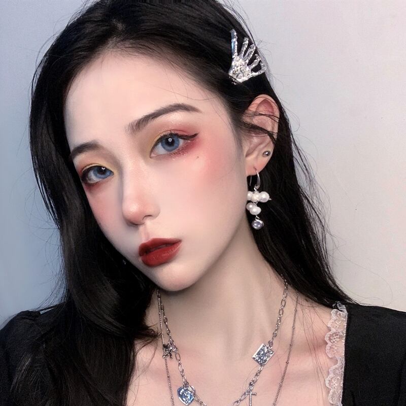 ヘアアクセサリー 手の形 | PAY ID