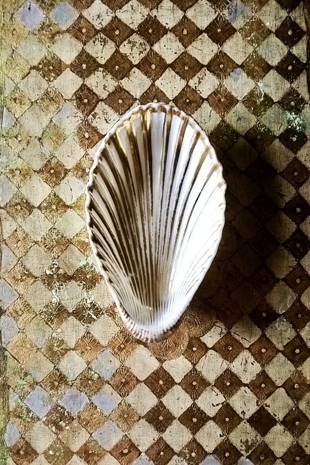 19世紀  金の海から 帝政様式 金の貝と大きなラヴィエb パリ窯 アンティーク