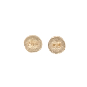 Button pierced earrings gold color