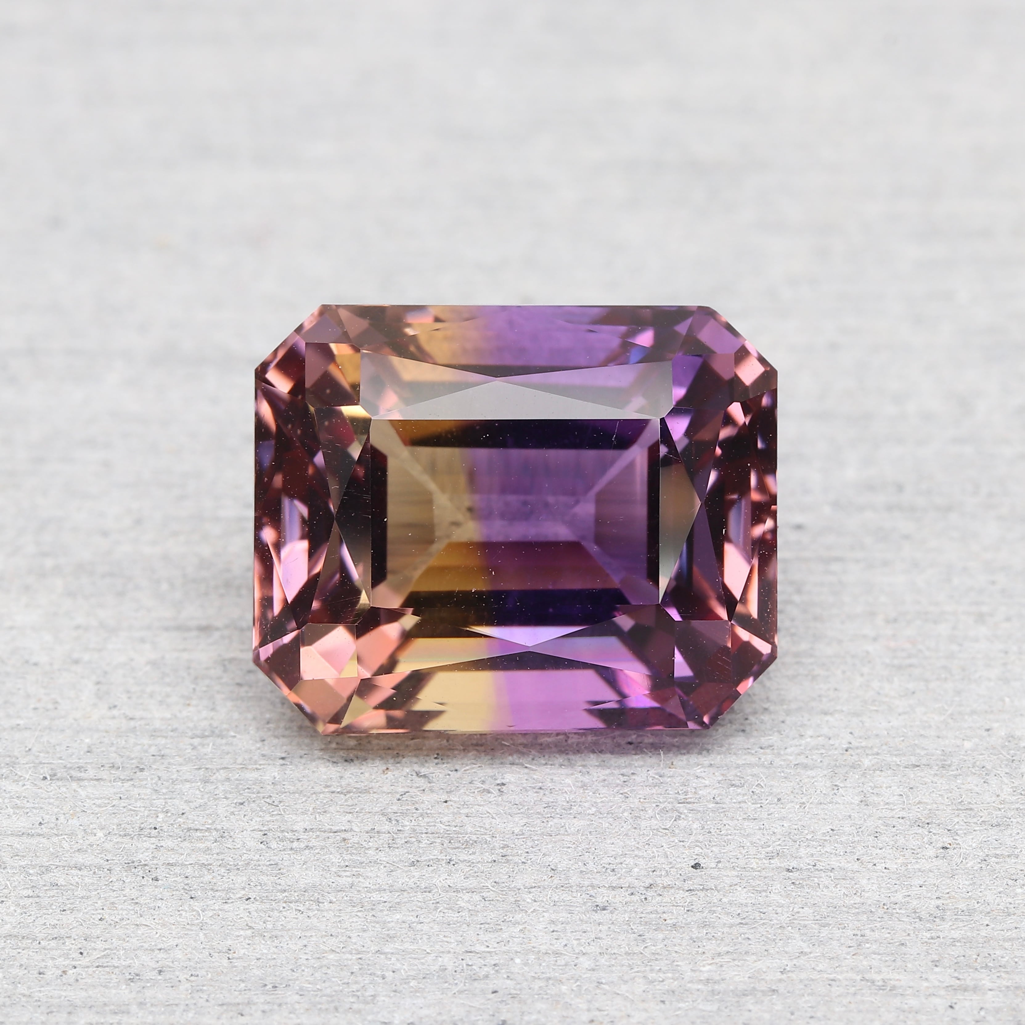 アメトリン【高品質】 アメトリン 11.48ct オクタゴン | 色石堂