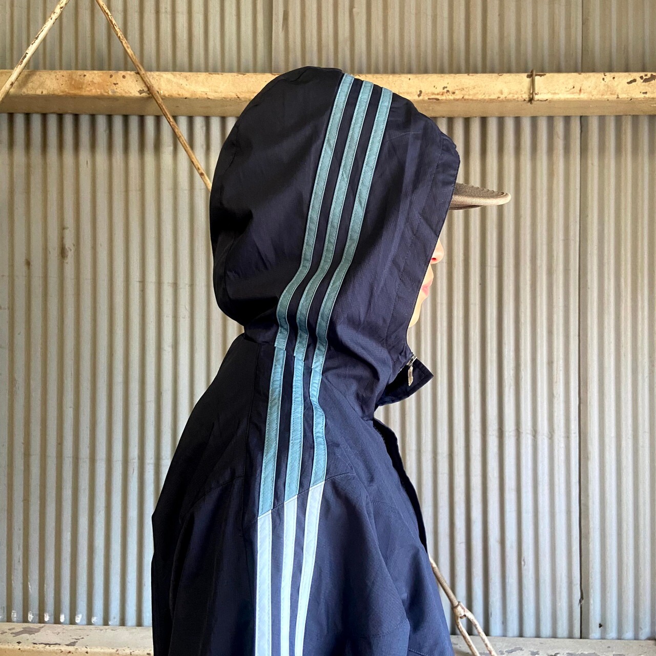 adidas アディダス アシンメトリーデザイン 変形ポケット ポリエステル 