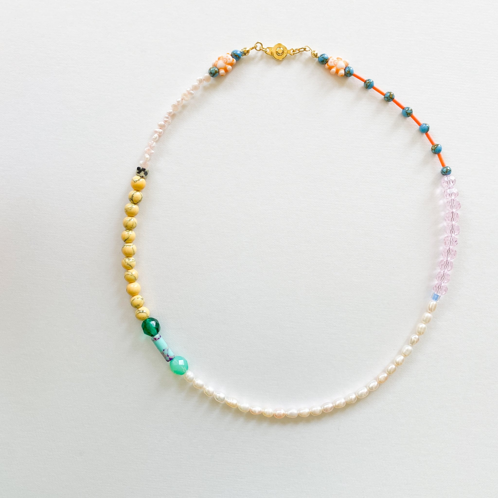 淡水パールとビーズのネックレス