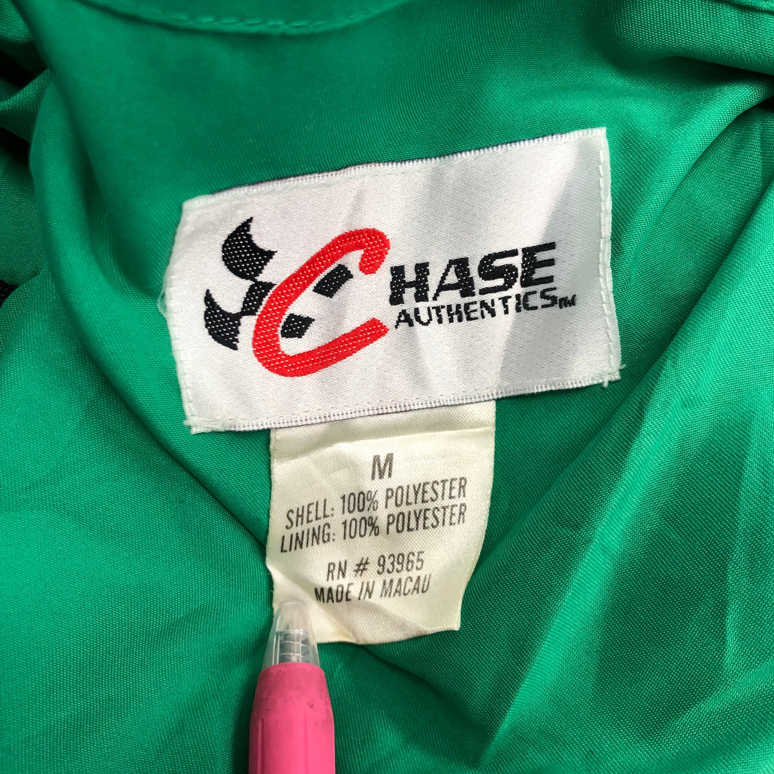 HASE sports ワンポイント刺繍リバーシブルナイロンジャケット