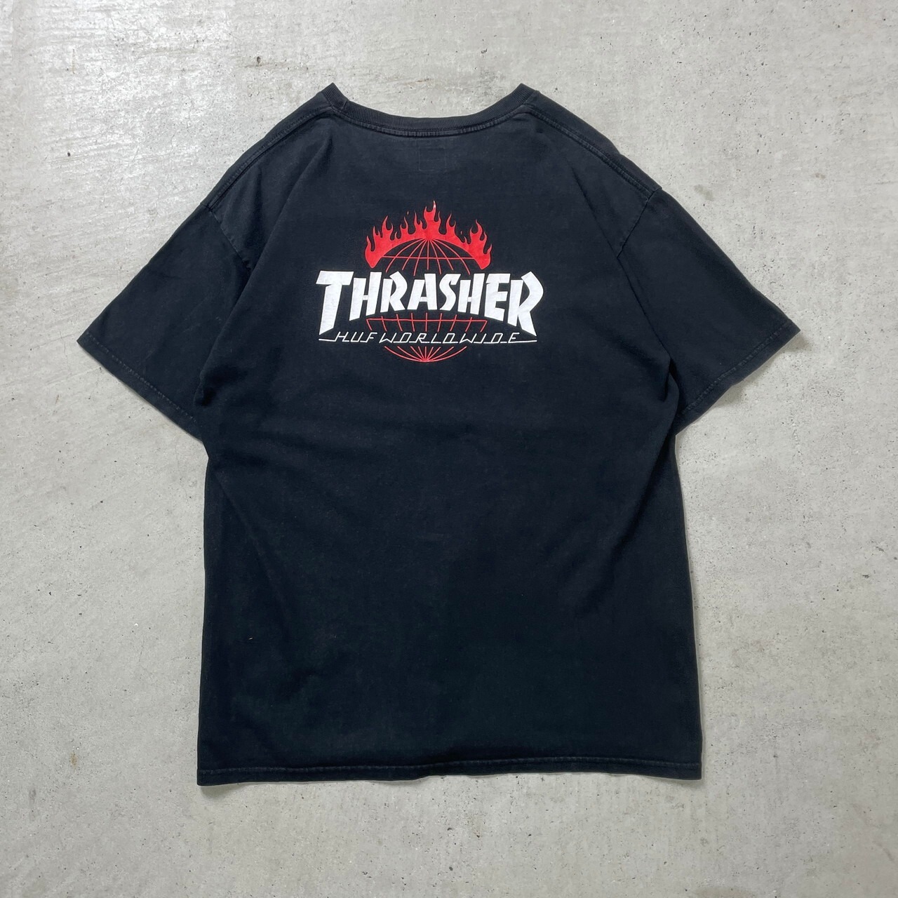 HUF×THRASHER ハフ スラッシャー コラボ ロゴプリントシャツ Tシャツ 