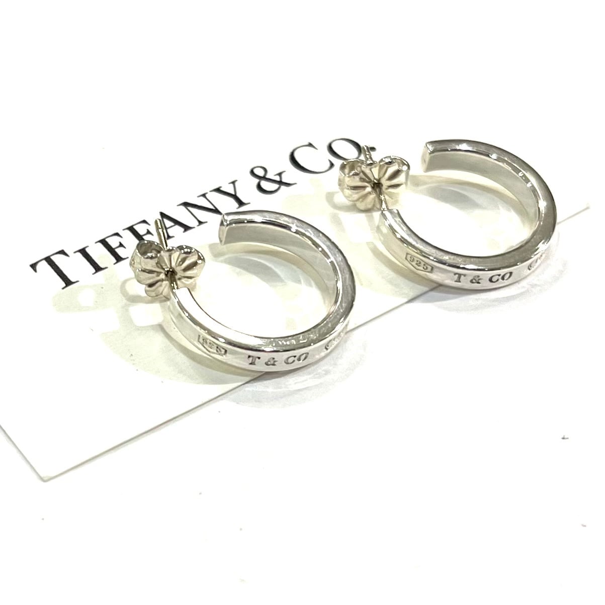 希少【TIFFANY&CO.】【ピアス】2656 T&CO SV925／1997刻印／華奢