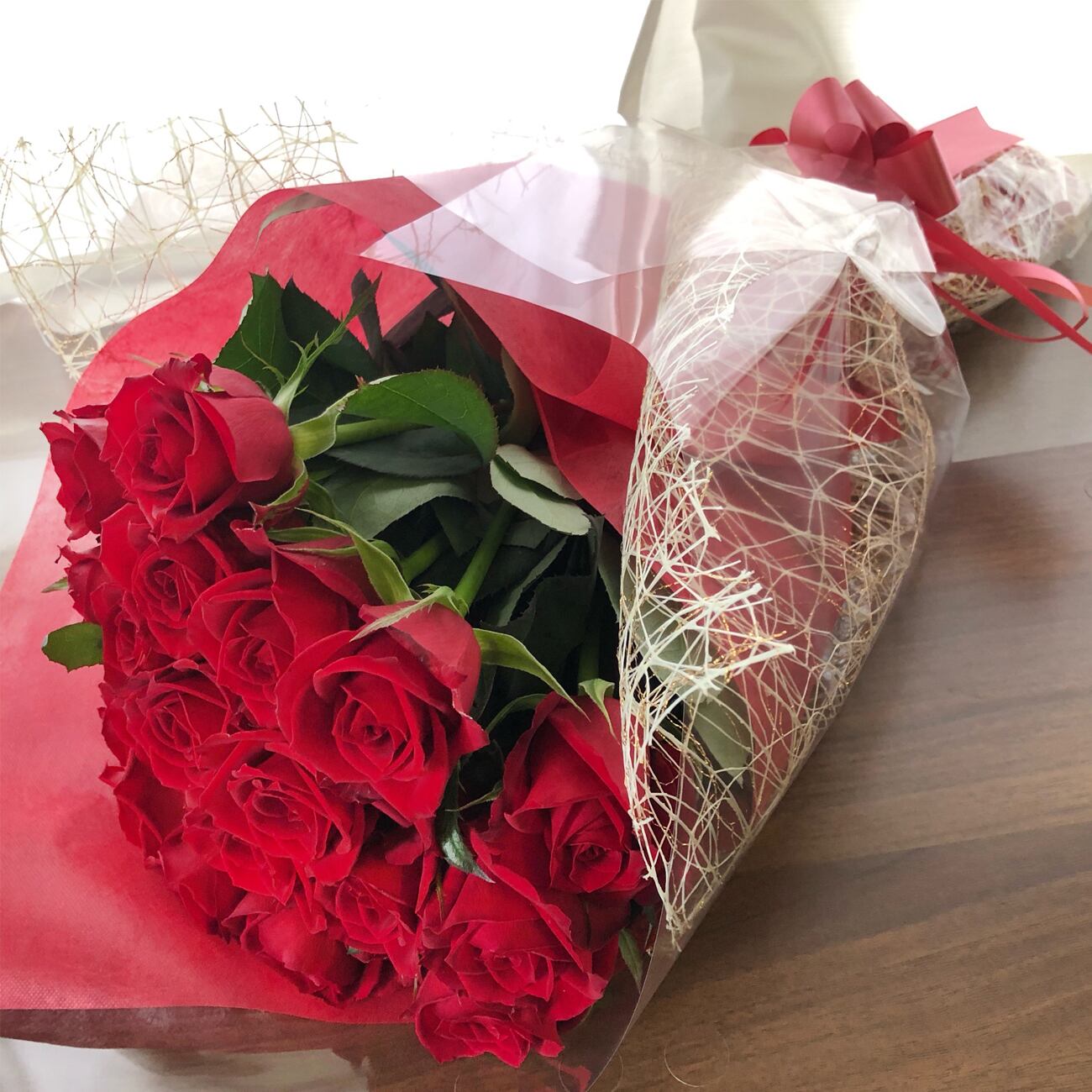 本 赤バラ 贈答用 バラの花束 ラッピング付 ひぐちばら園 Base Shop